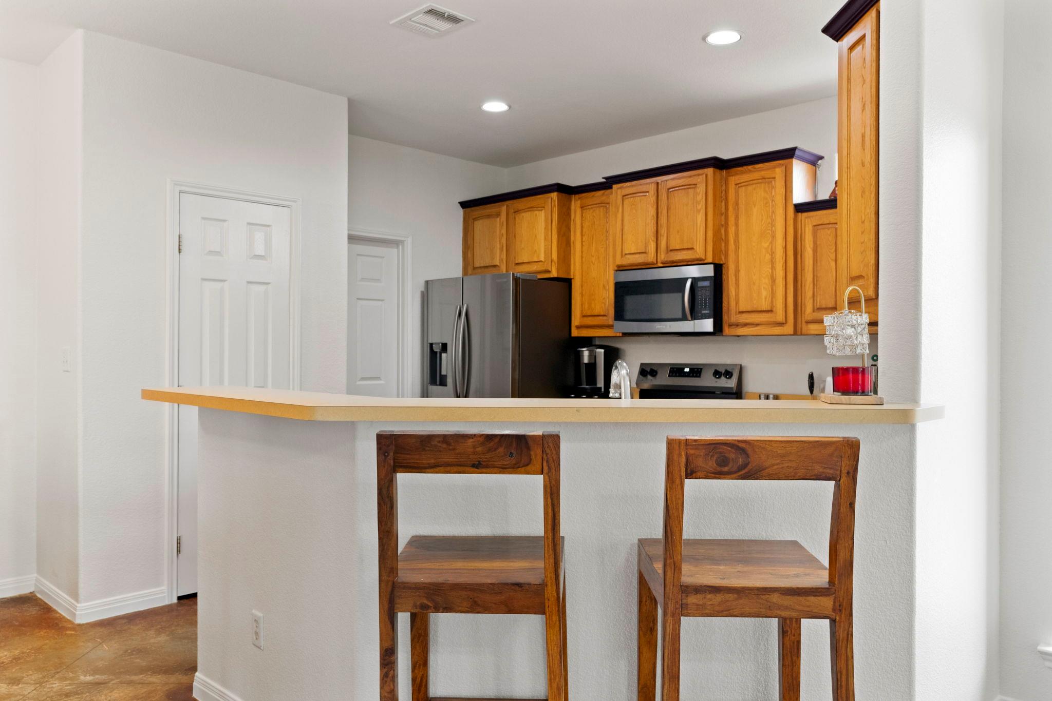 10105 Twin Lake Loop, Dripping Springs, TX 78620