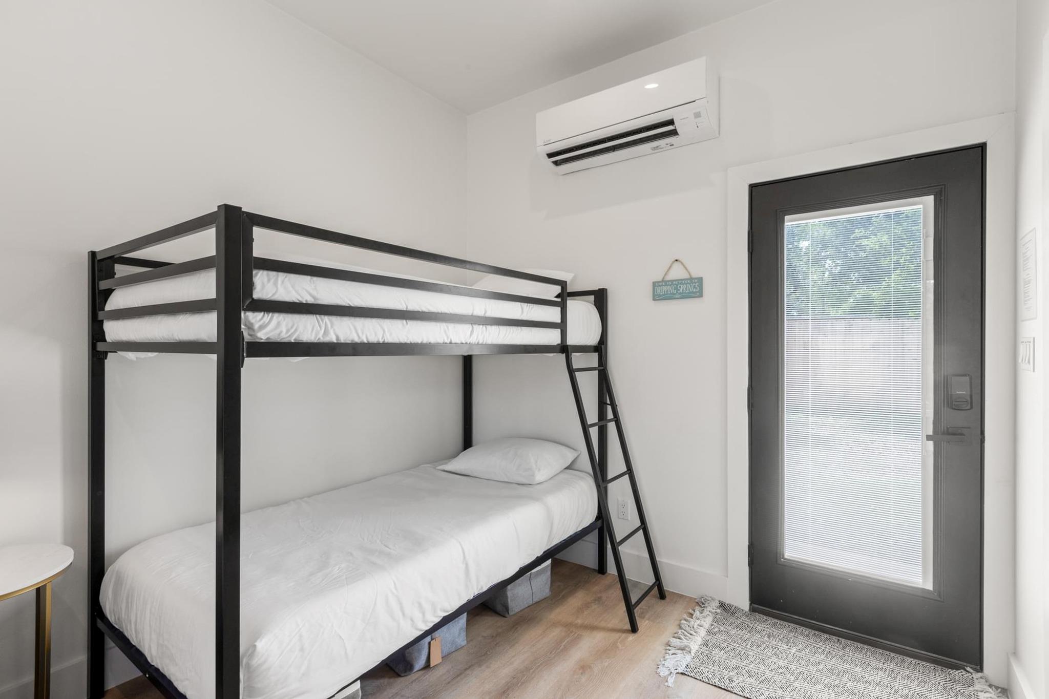 219 S Bluff St, Dripping Springs, TX 78620