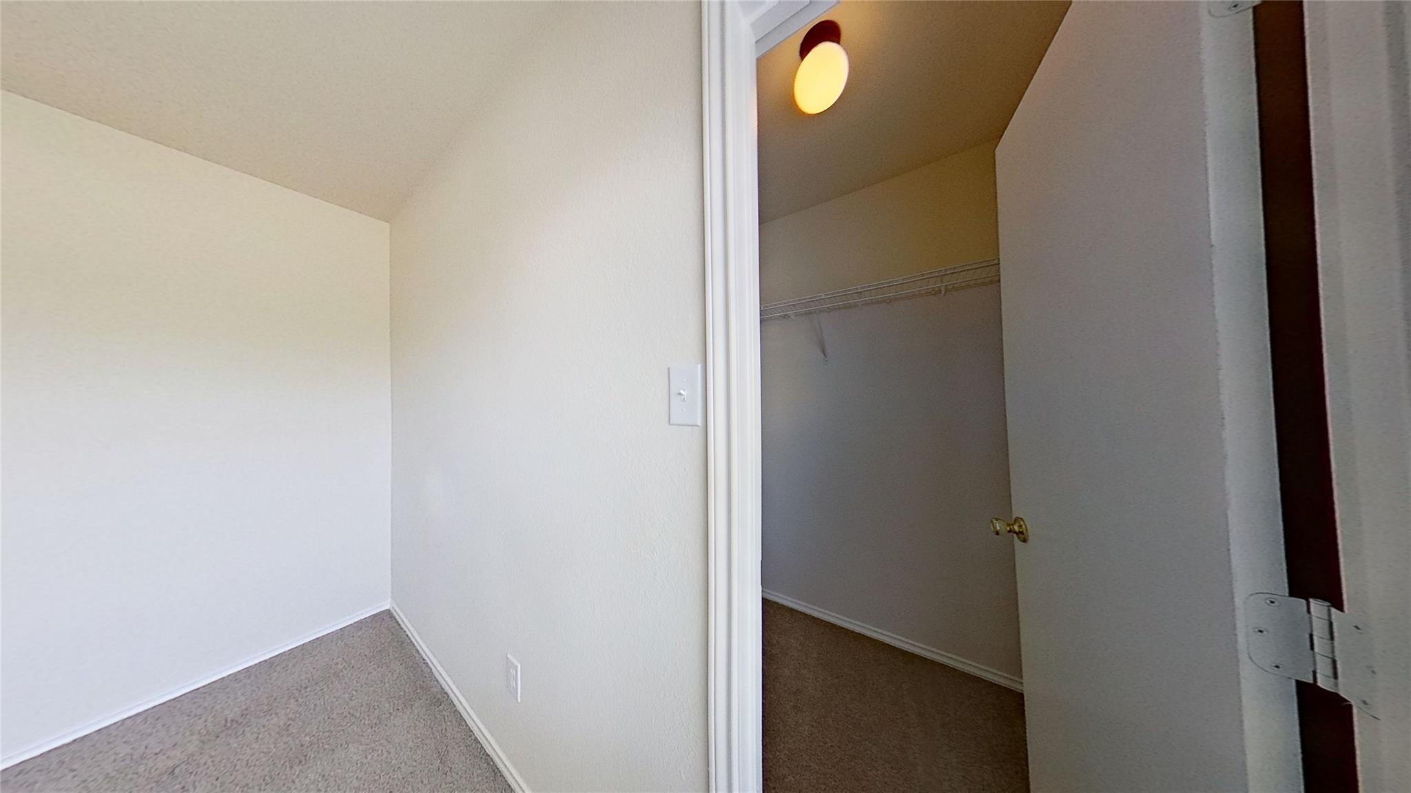 126 Sylvan St, Hutto, TX 78634