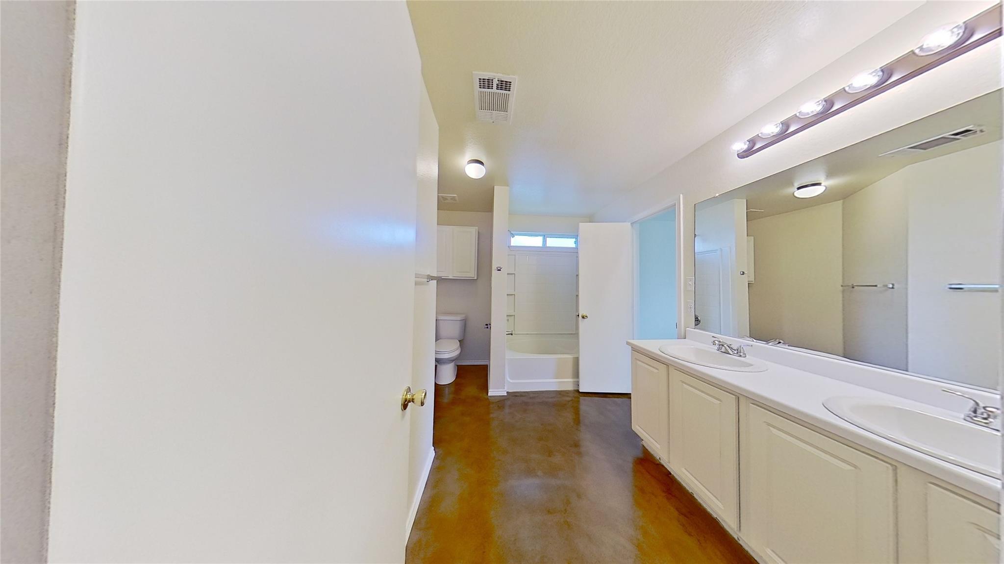 126 Sylvan St, Hutto, TX 78634