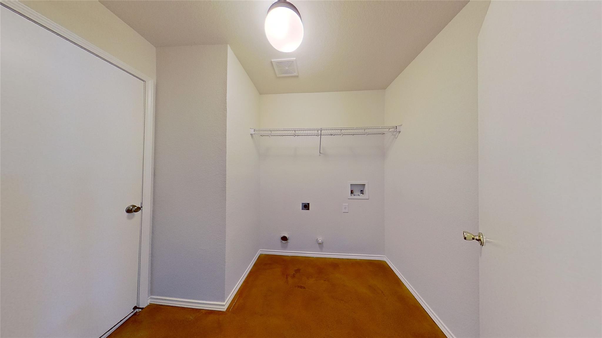 126 Sylvan St, Hutto, TX 78634