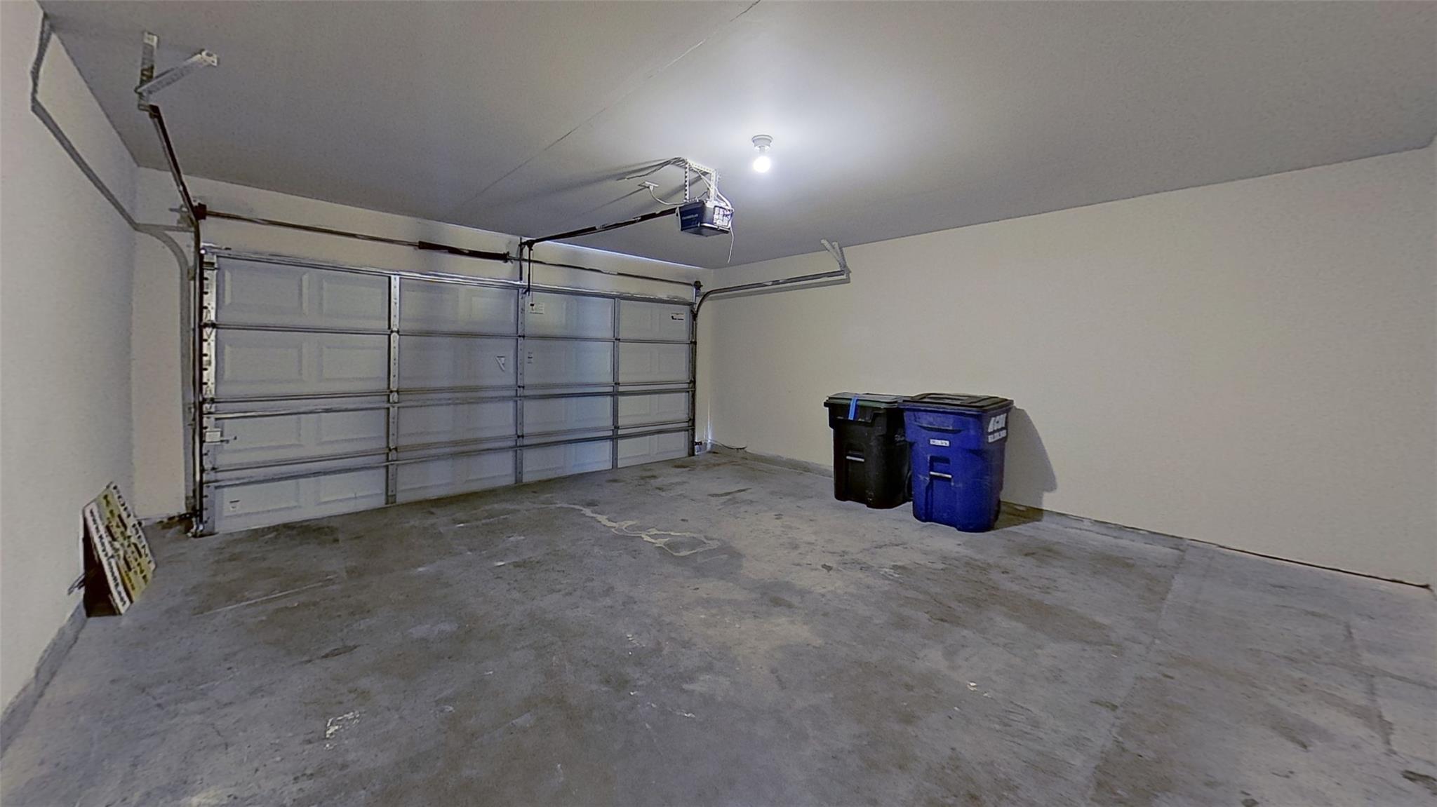 126 Sylvan St, Hutto, TX 78634