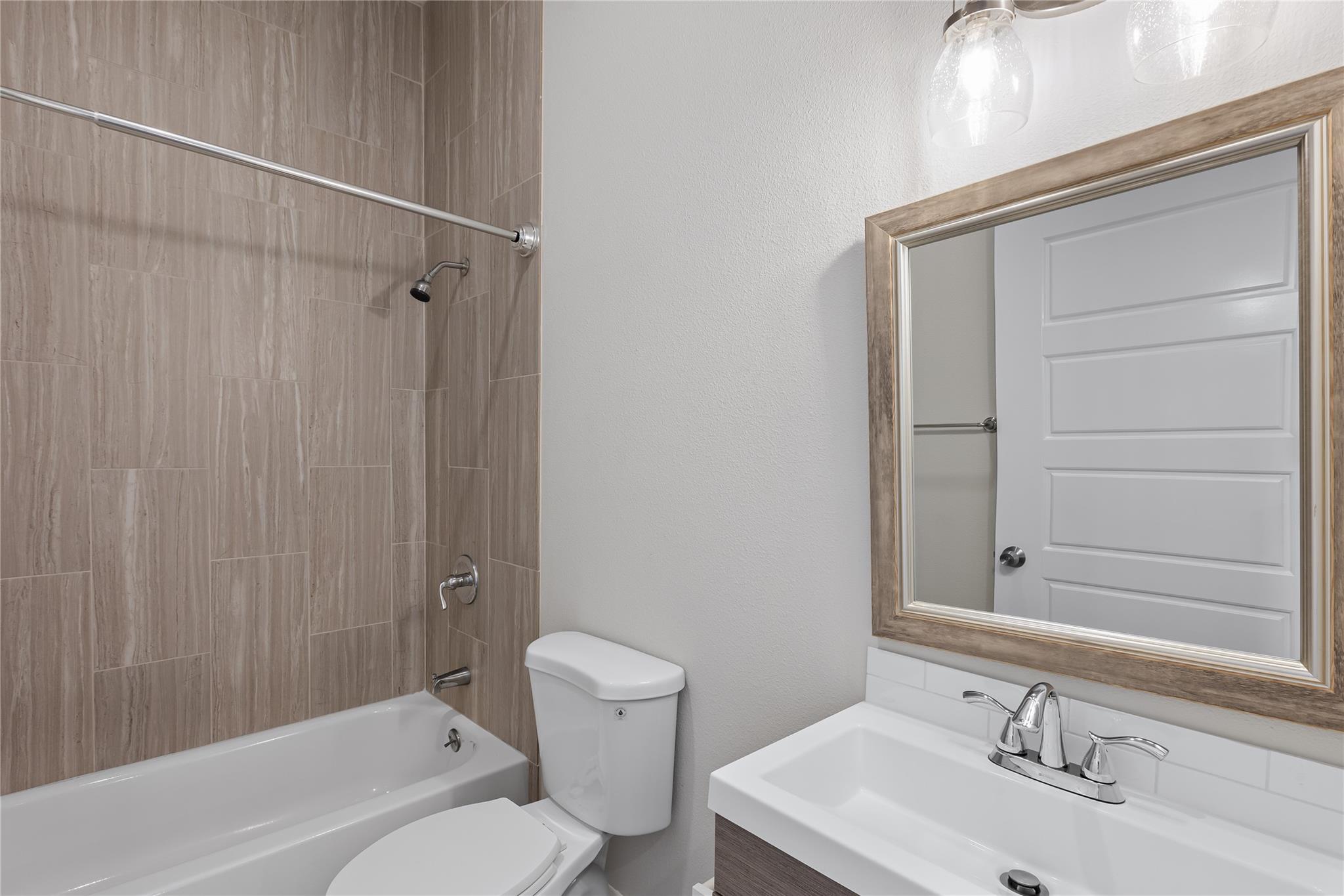 4507 E Martin Luther King Junior Blvd # 133, Austin, TX 78721