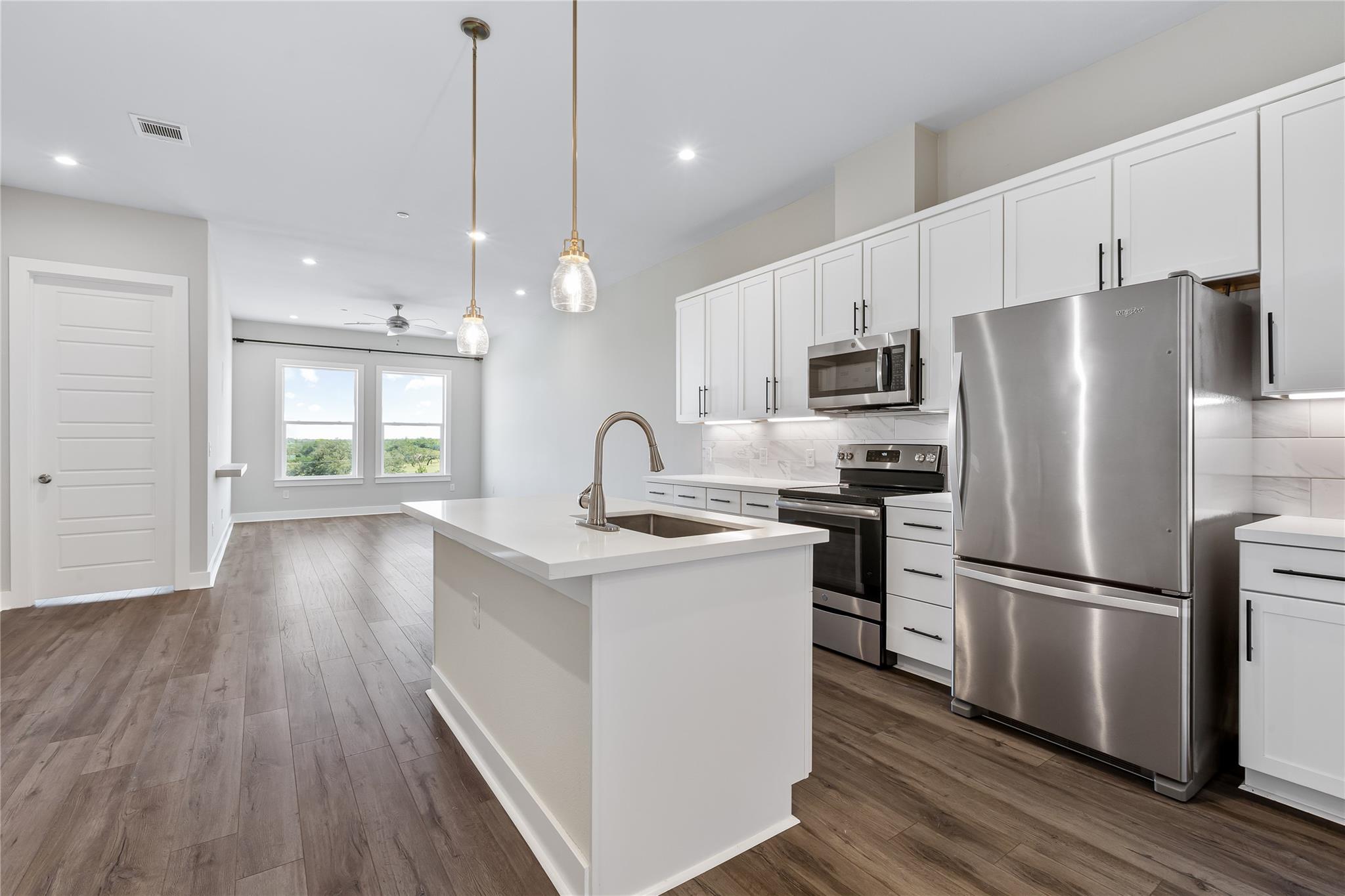 4507 E Martin Luther King Junior Blvd # 133, Austin, TX 78721
