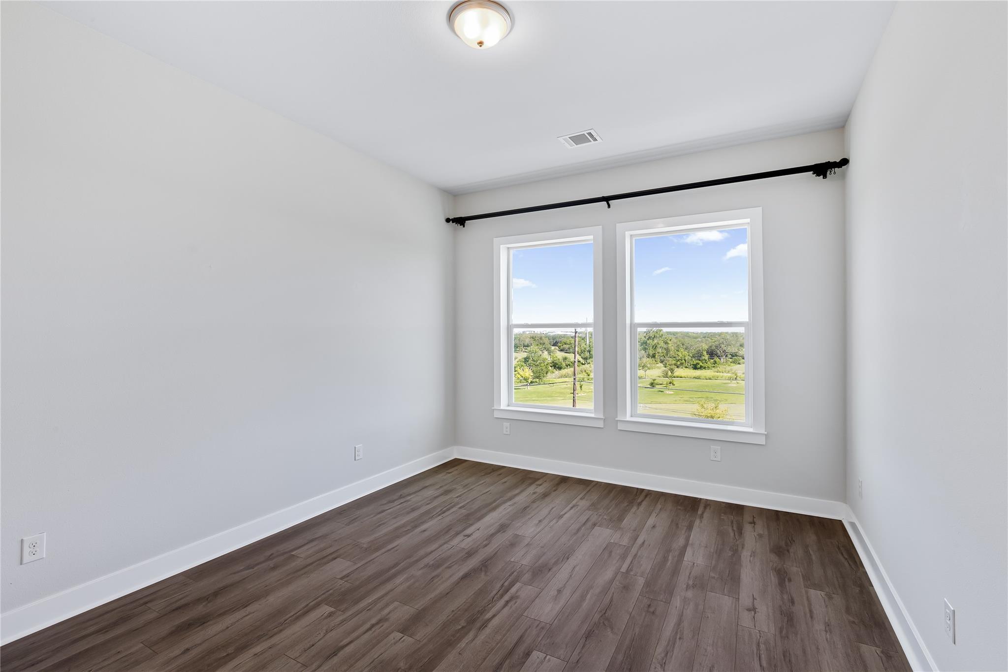 4507 E Martin Luther King Junior Blvd # 133, Austin, TX 78721