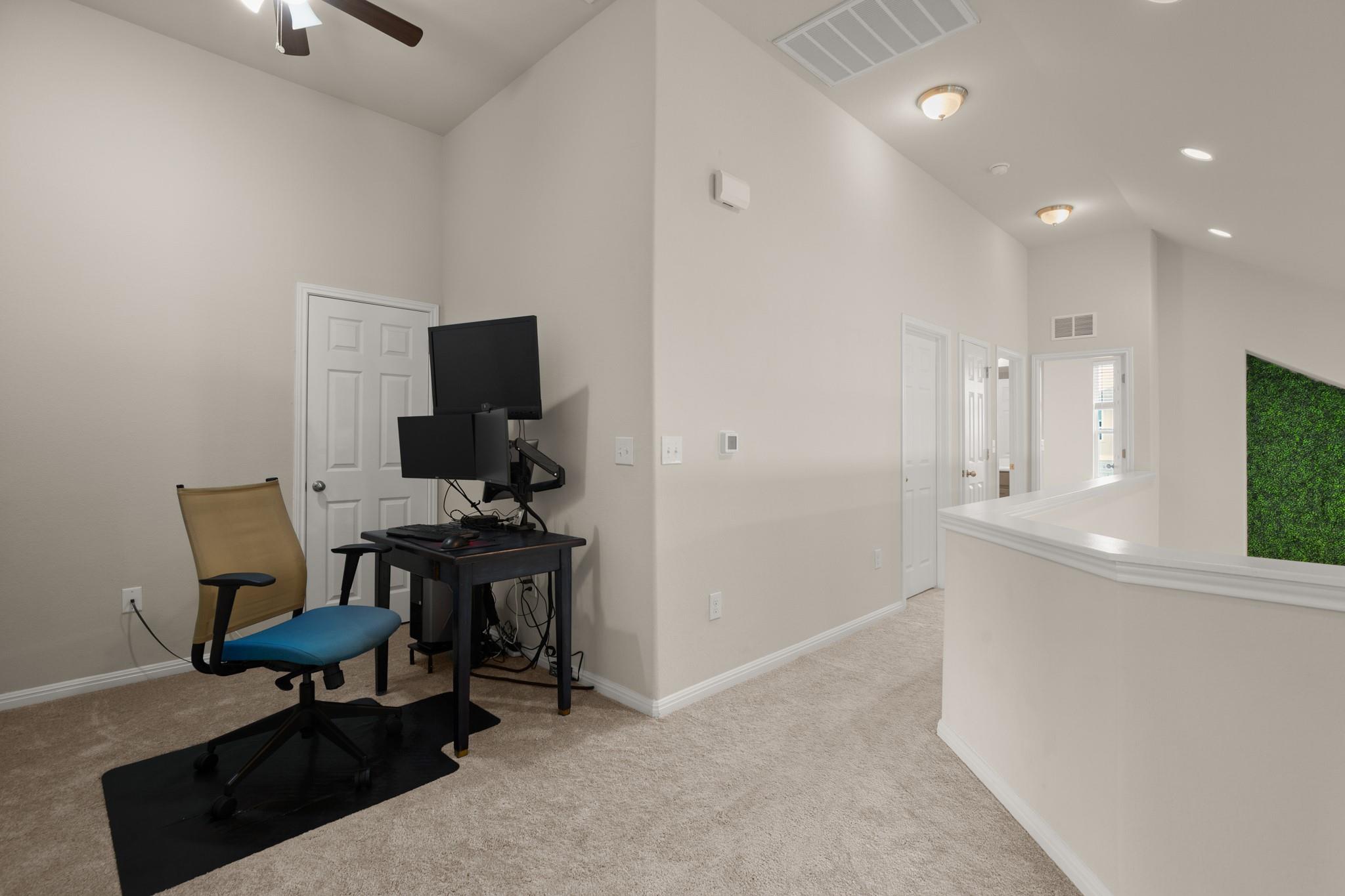 6406 Owl Creek Ln, Austin, TX 78747