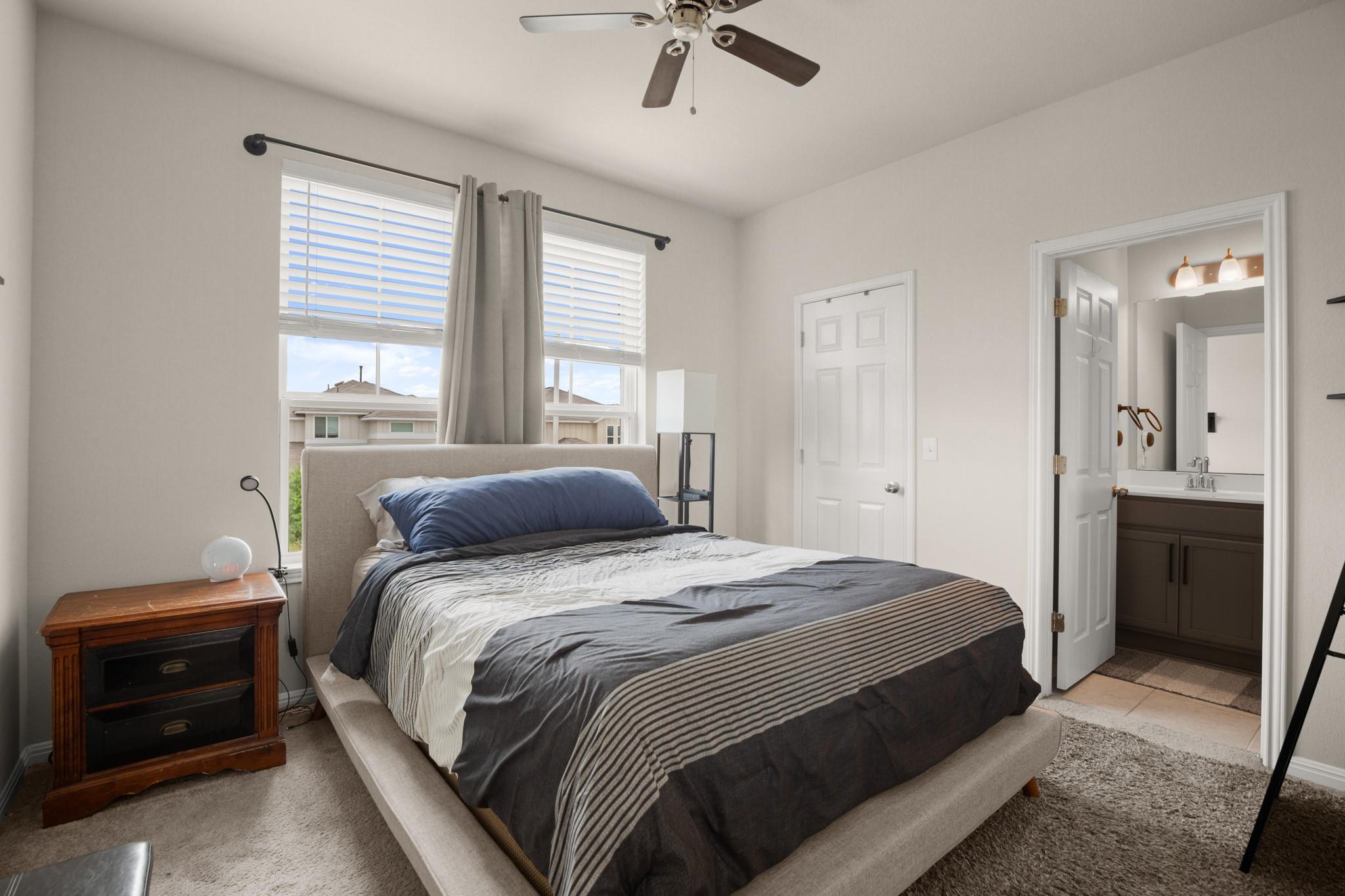 6406 Owl Creek Ln, Austin, TX 78747