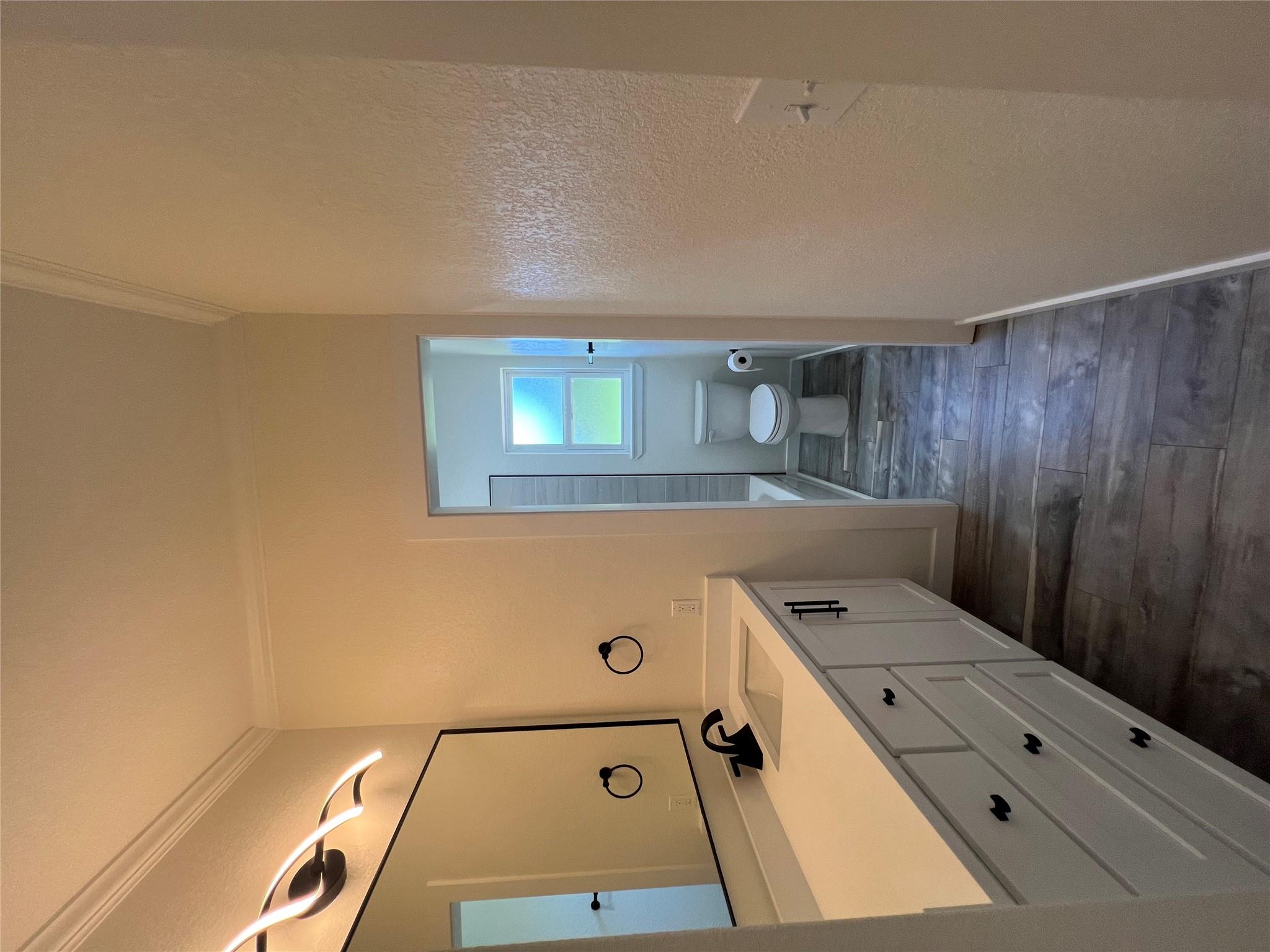 117 Cotton Rows Ln, Taylor, TX 76574