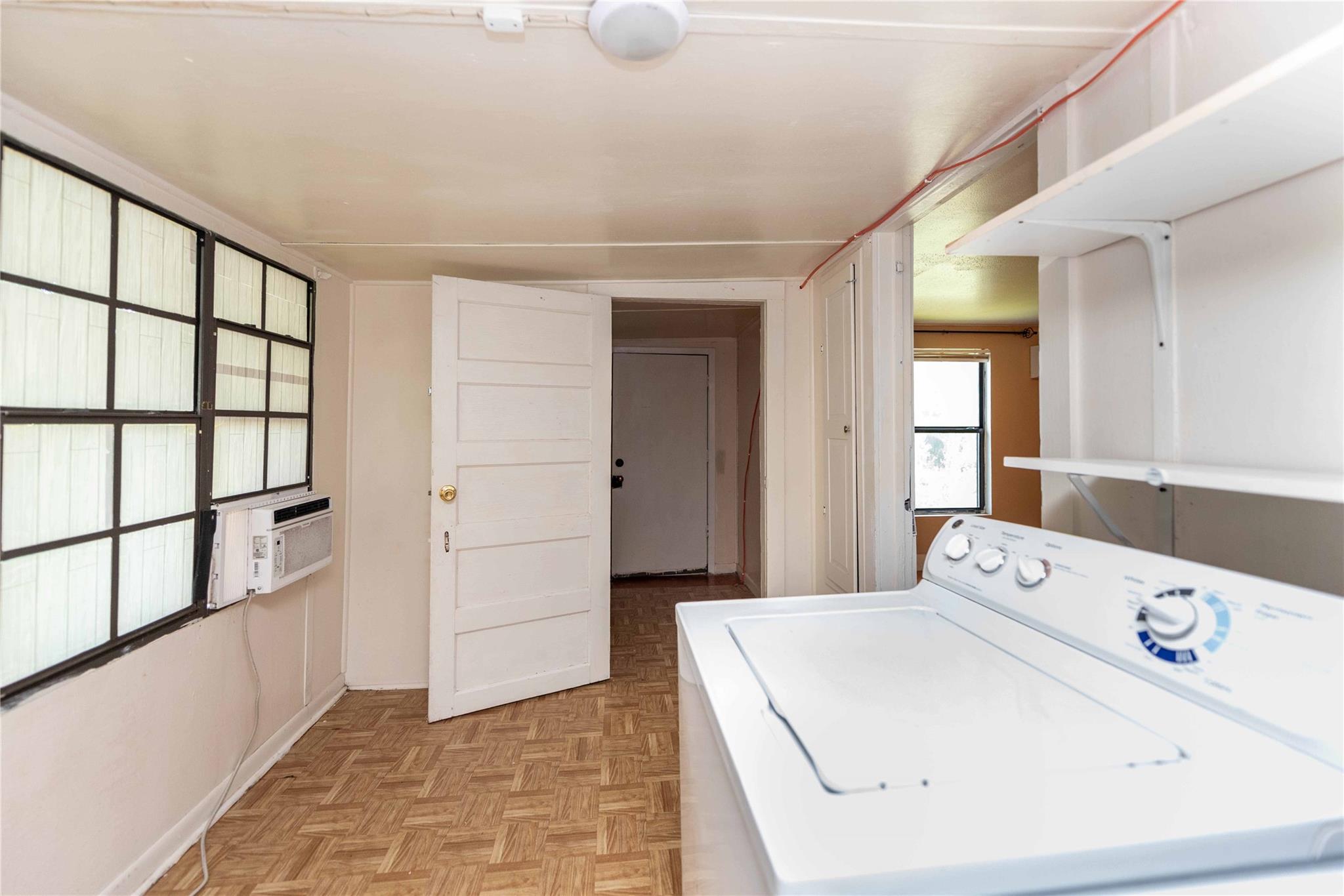 406 Lexington Rd # B, Elgin, TX 78621