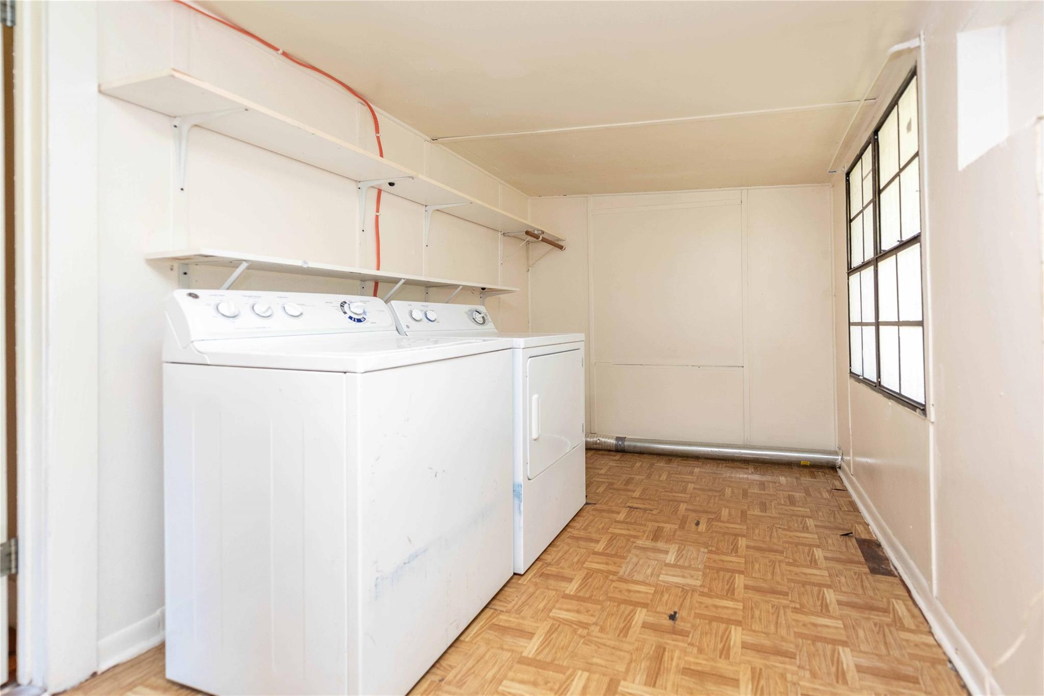 406 Lexington Rd # B, Elgin, TX 78621