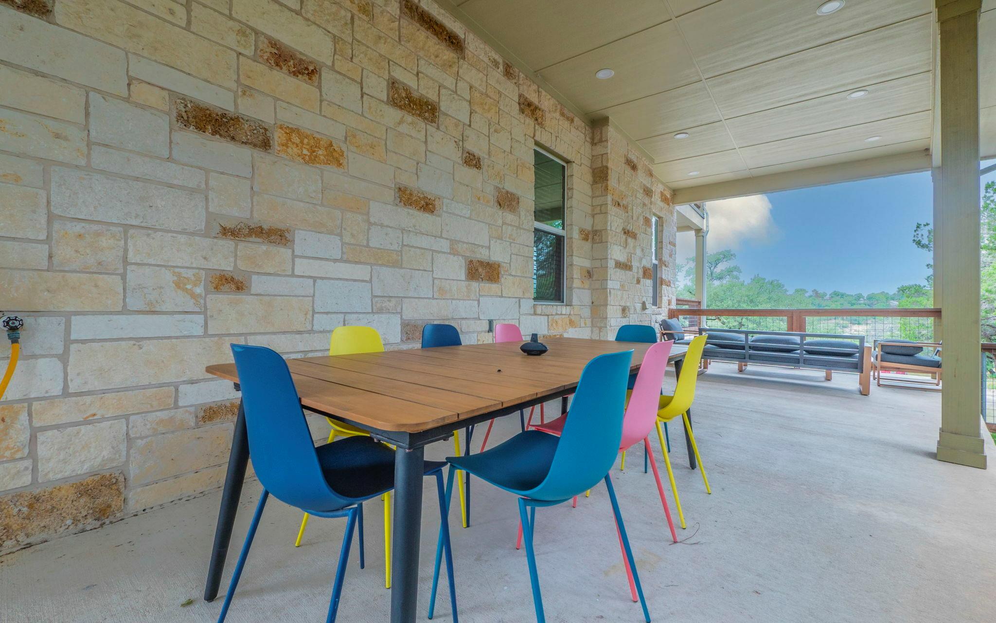 123 Vicinity Trl, Spicewood, TX 78669