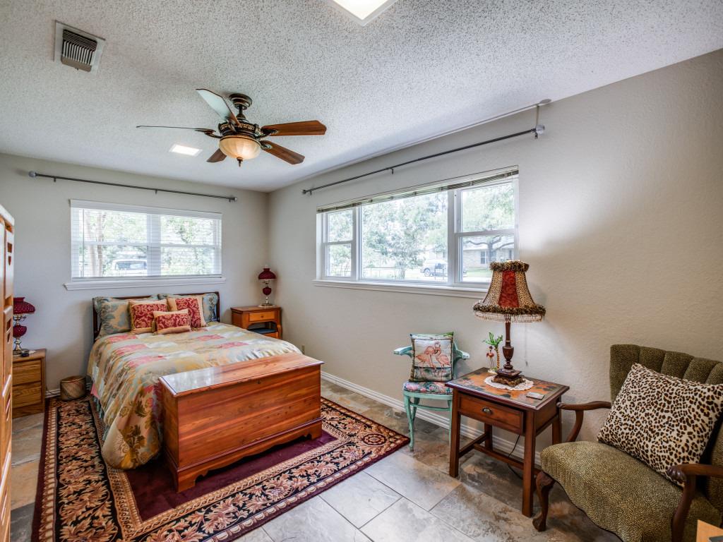 518 ELM Cir, Buchanan Dam, TX 78609