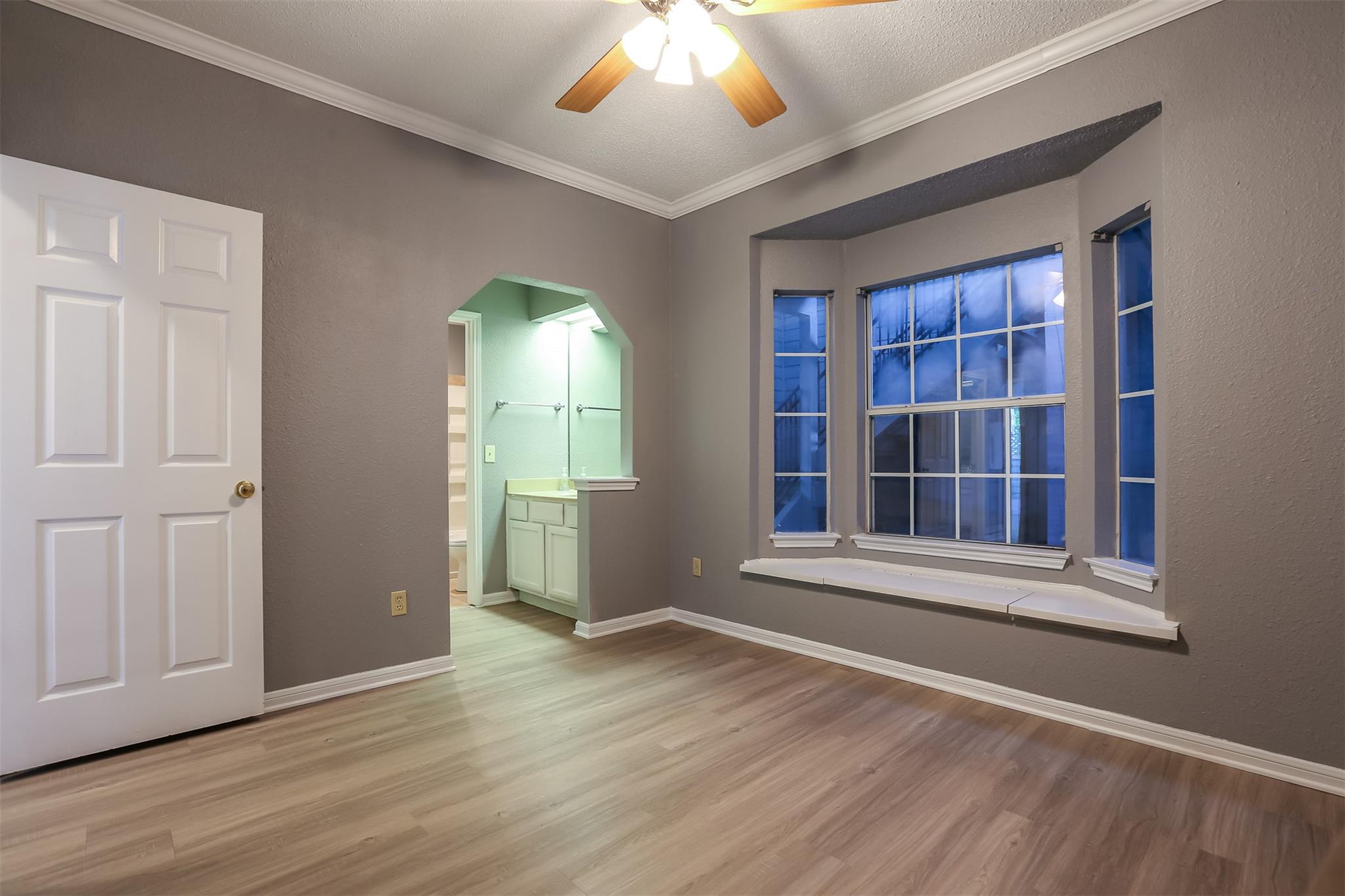 3111 Tom Green St # 105, Austin, TX 78705