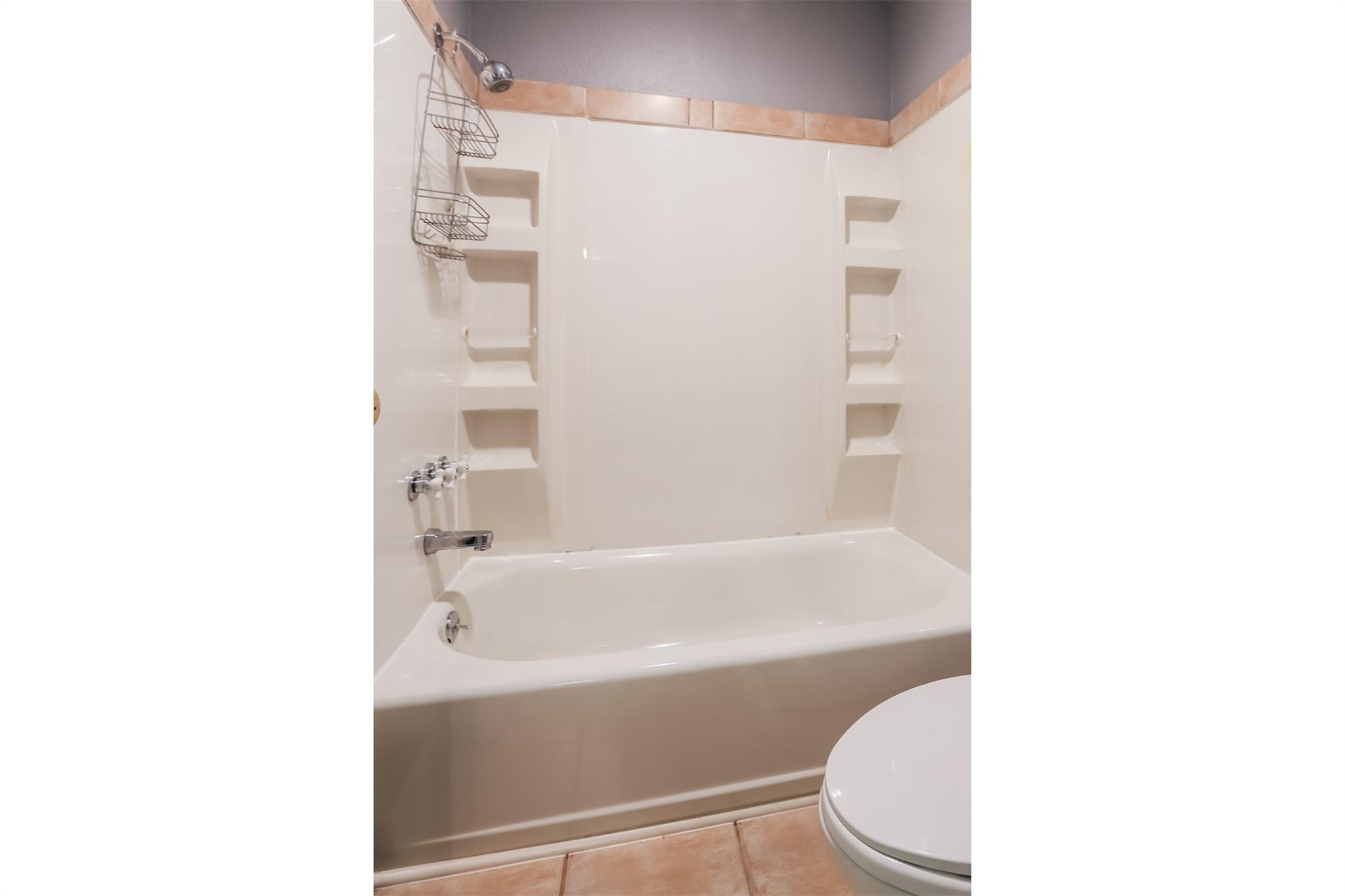 3111 Tom Green St # 105, Austin, TX 78705