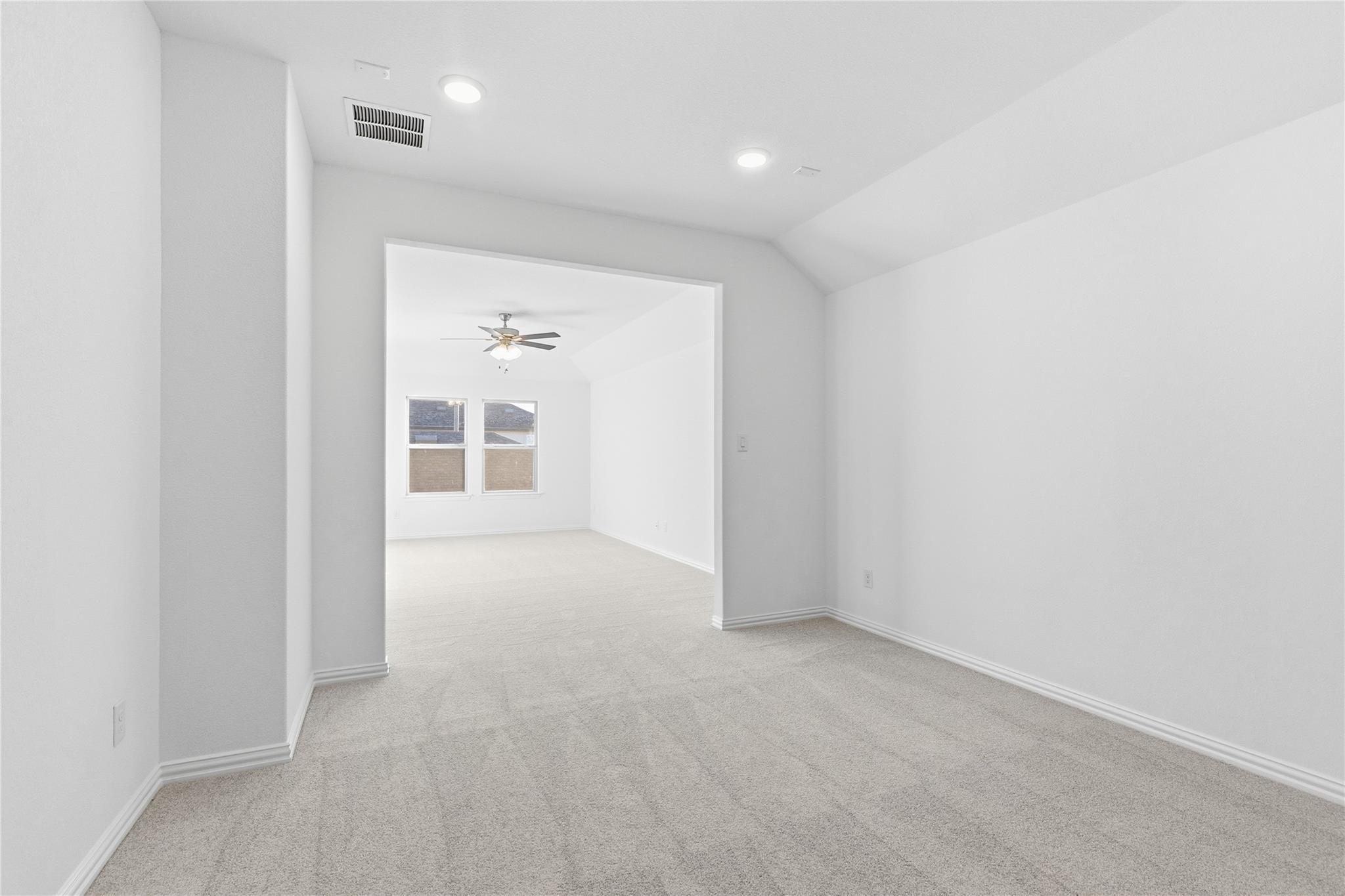 13804 Tucker Hedge Pass, Elgin, TX 78621