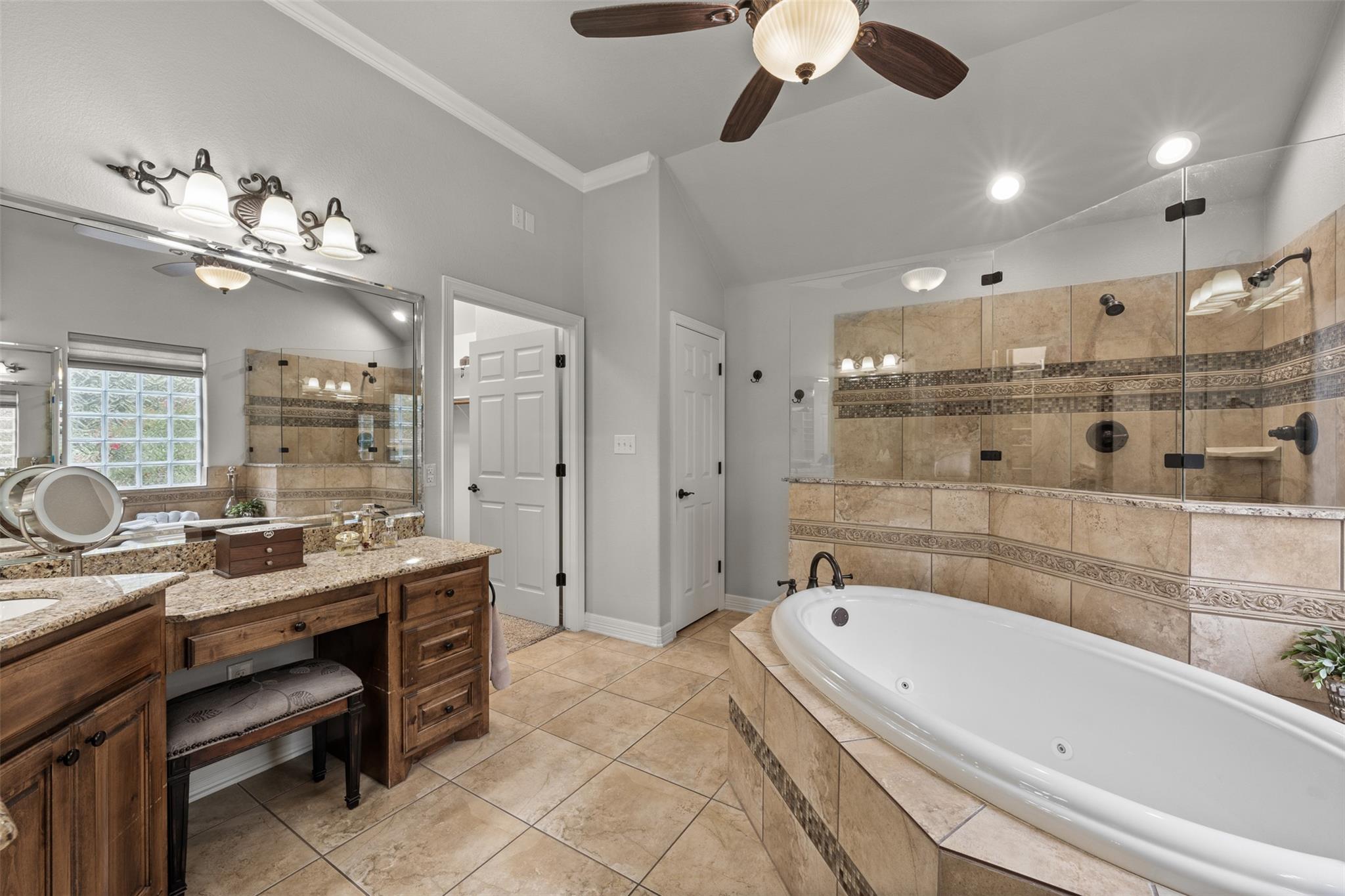 2016 The Creeks Dr, Salado, TX 76571