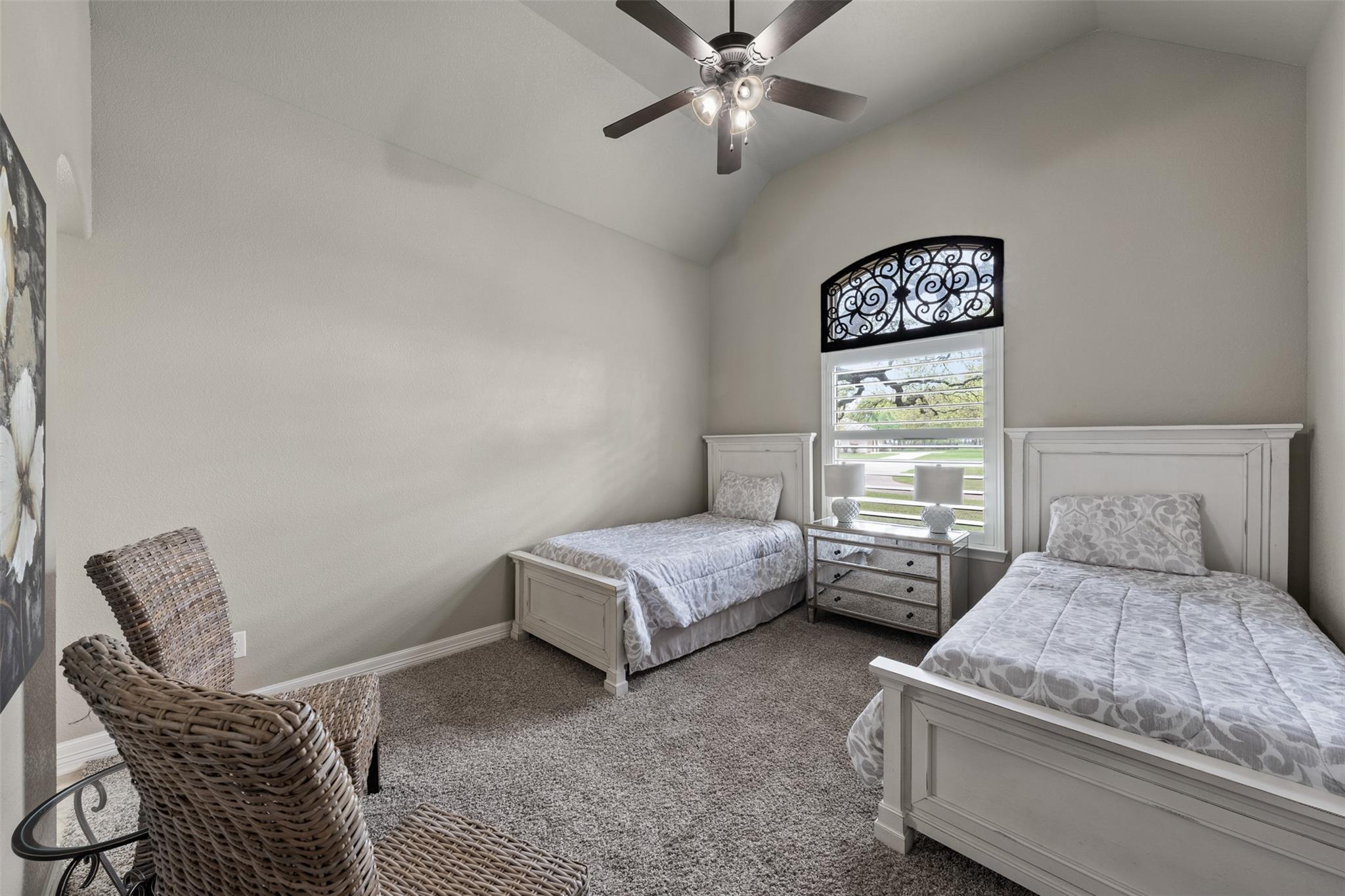 2016 The Creeks Dr, Salado, TX 76571