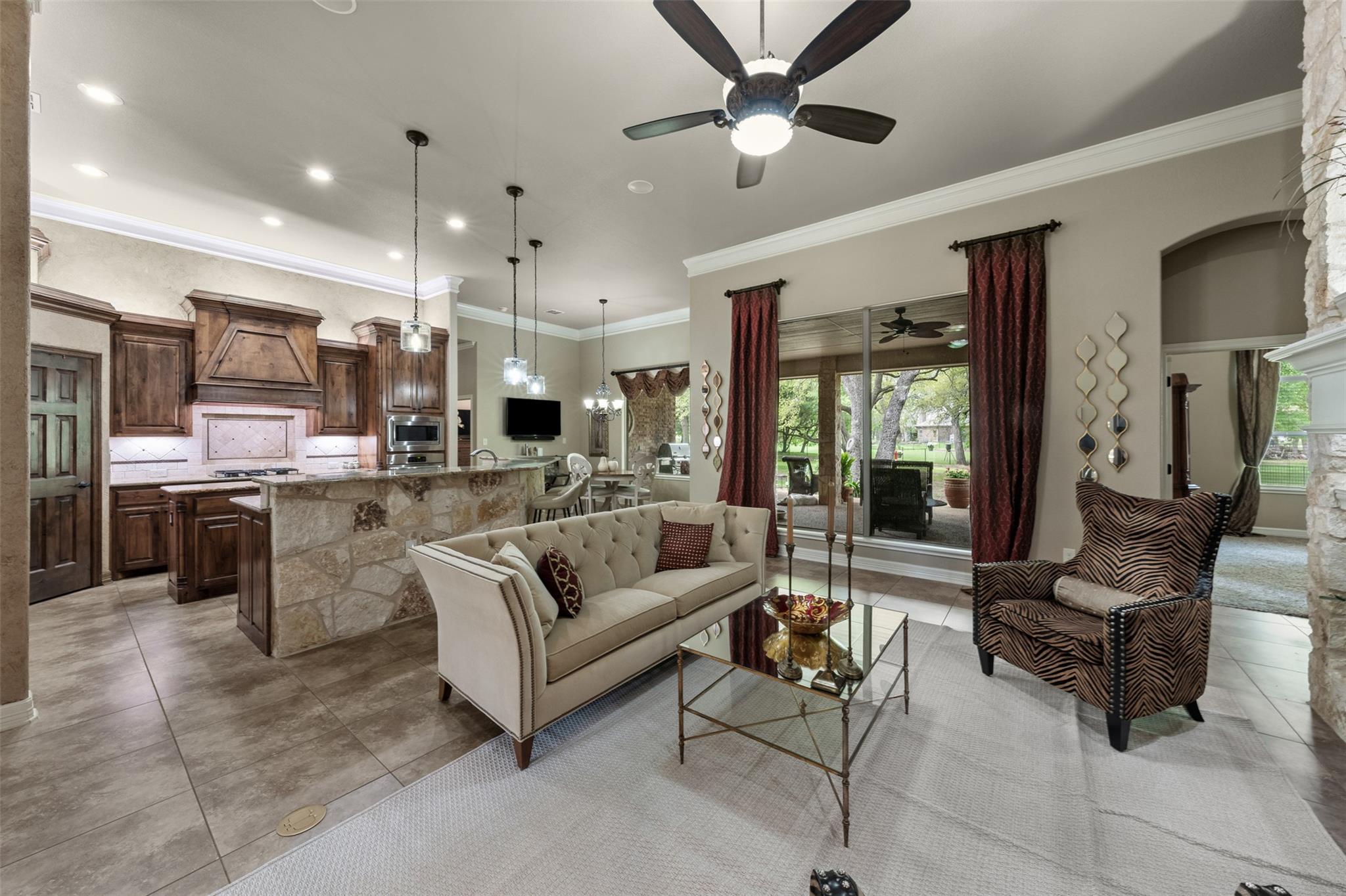 2016 The Creeks Dr, Salado, TX 76571