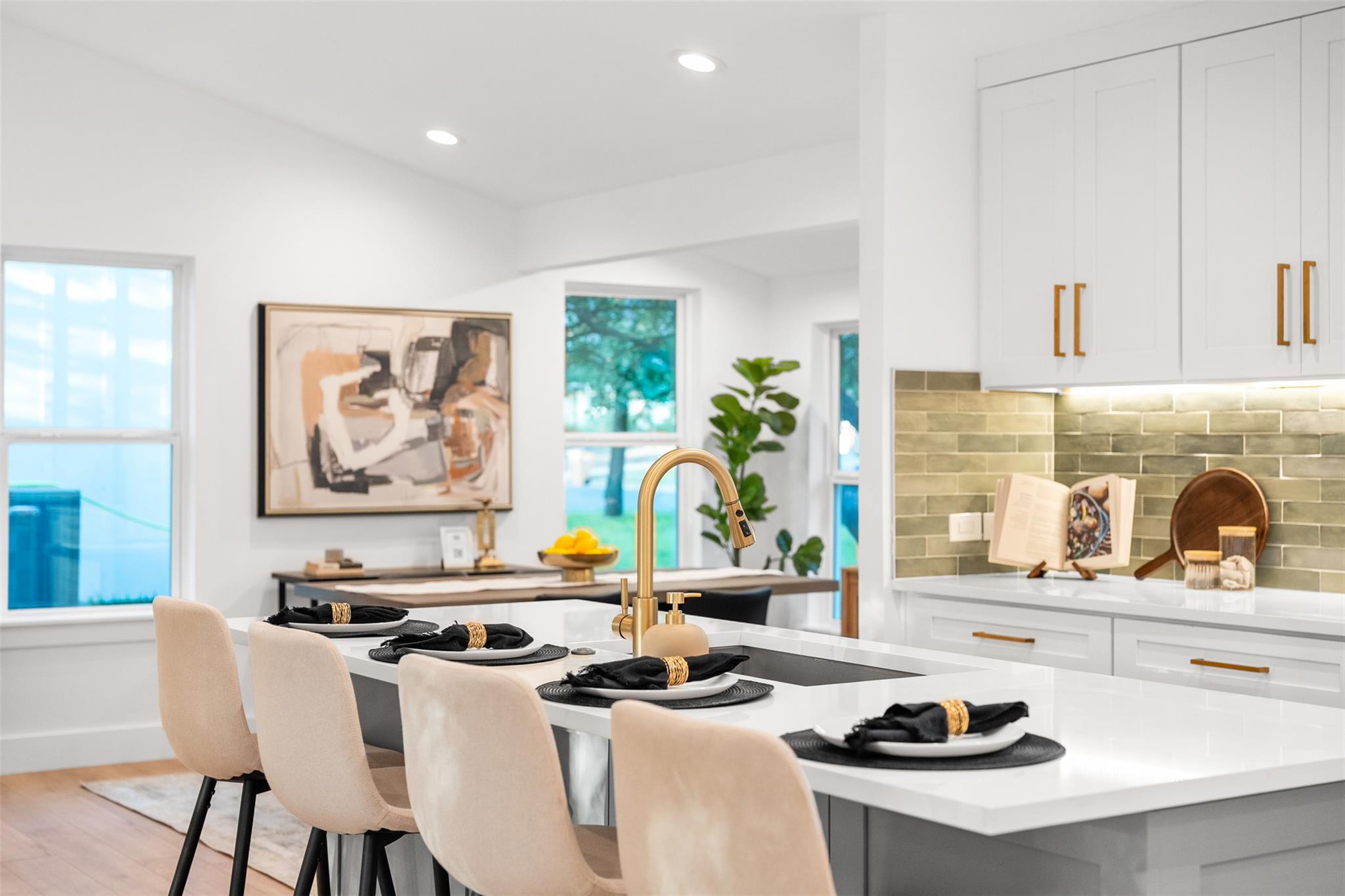 8106 Briarwood Ln, Austin, TX 78757