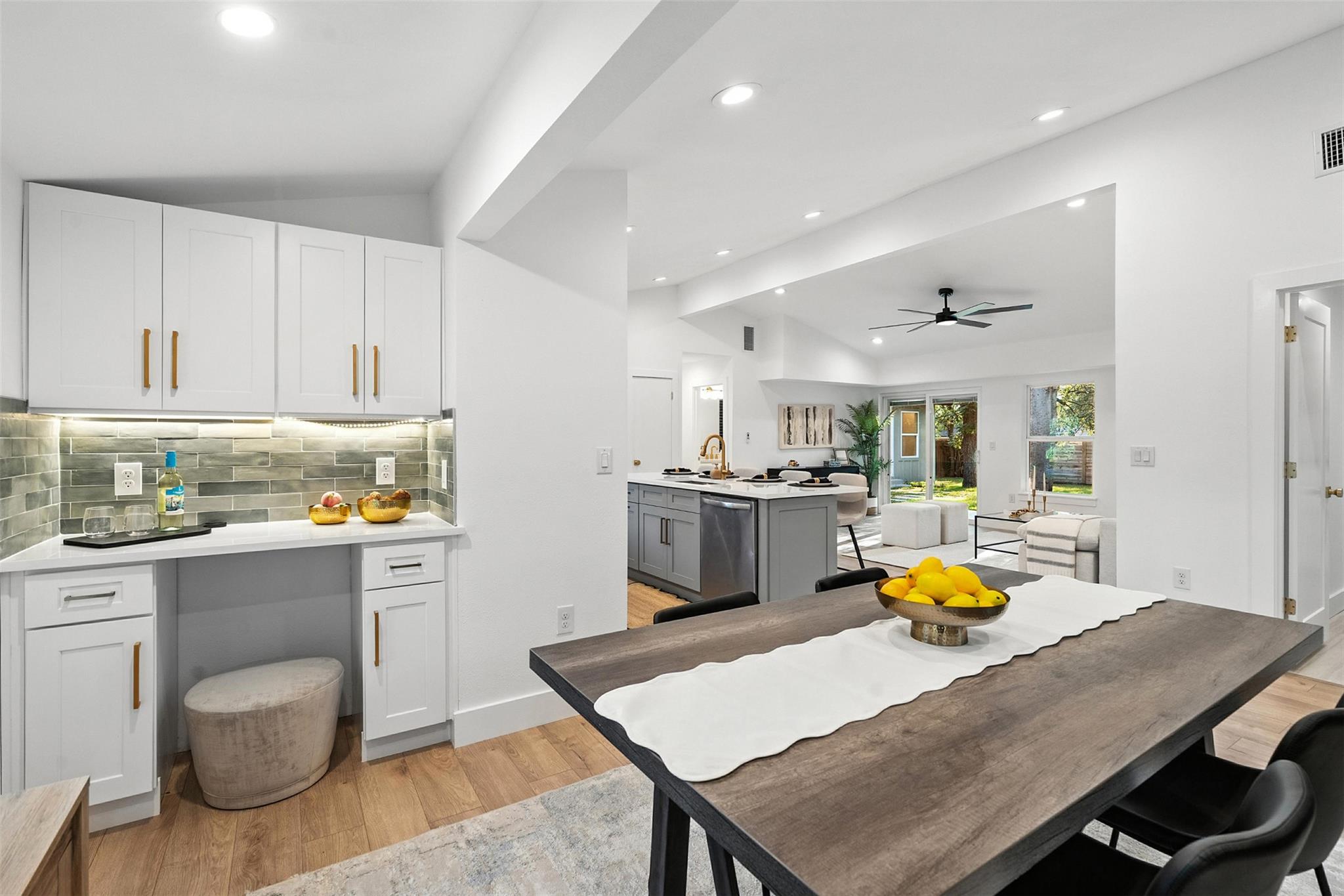 8106 Briarwood Ln, Austin, TX 78757