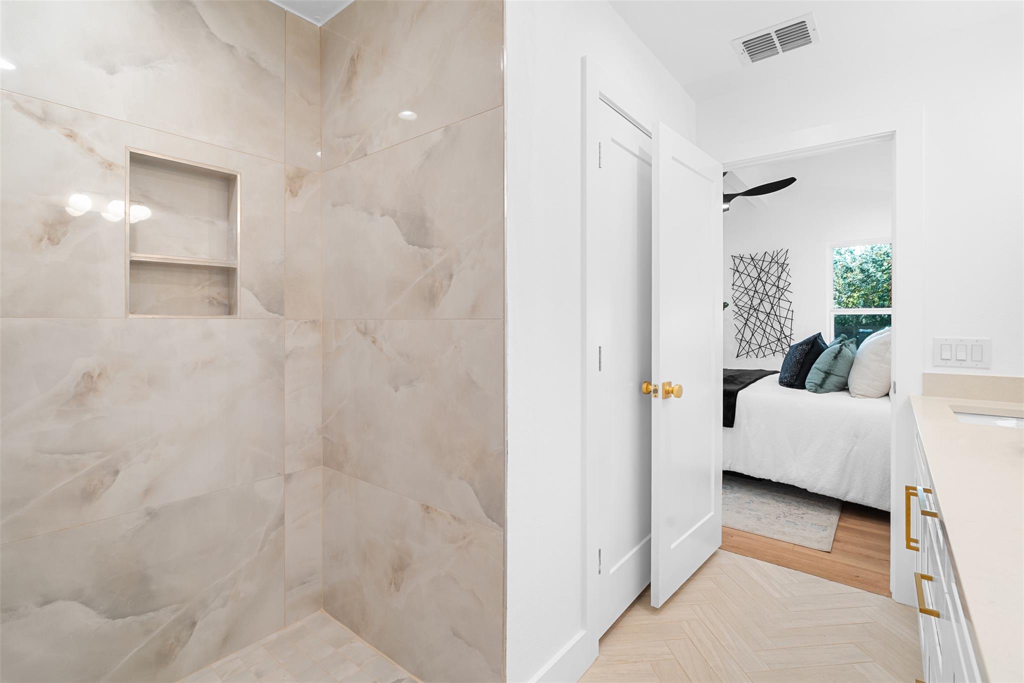 8106 Briarwood Ln, Austin, TX 78757