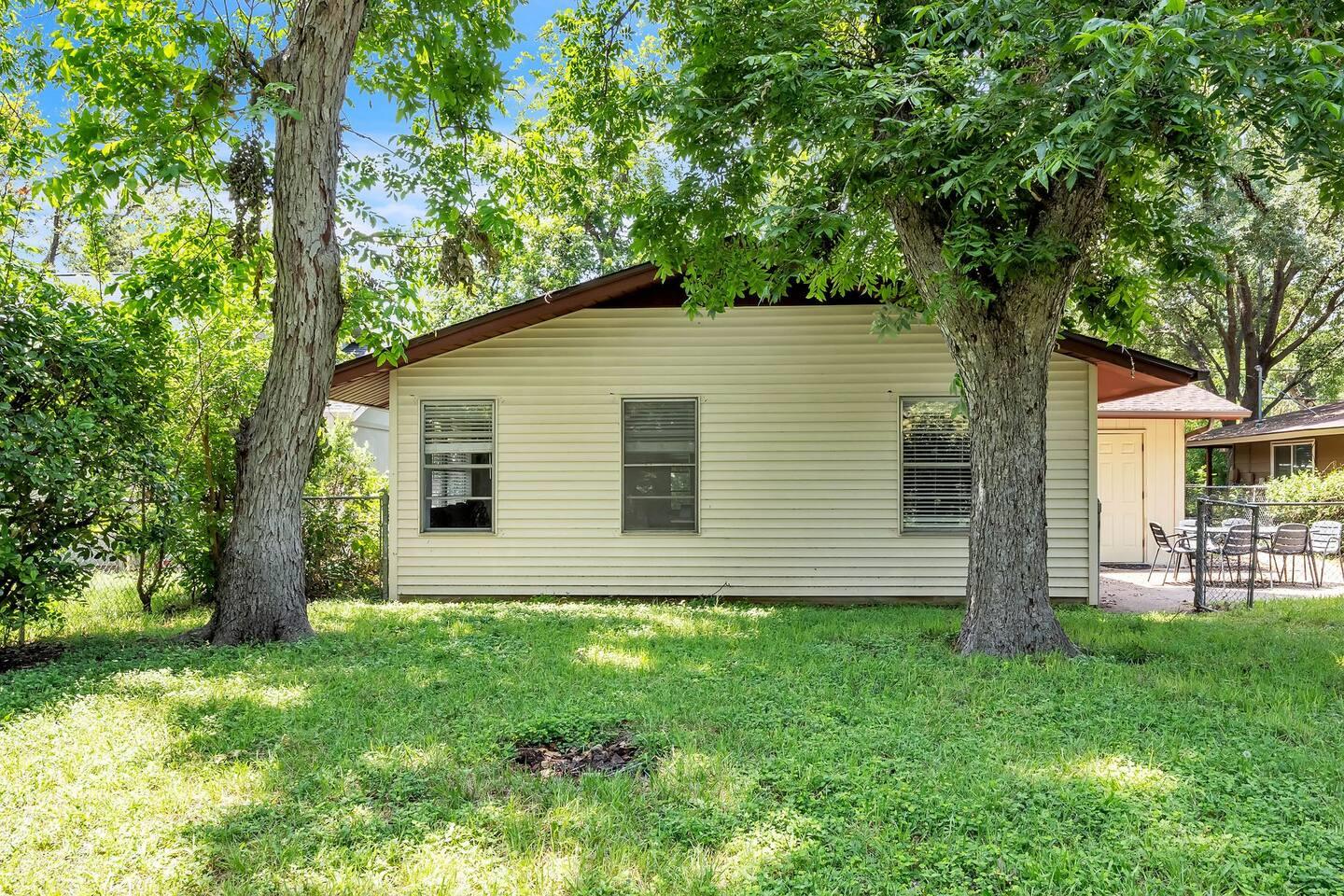 3206 Goodwin Ave, Austin, TX 78702