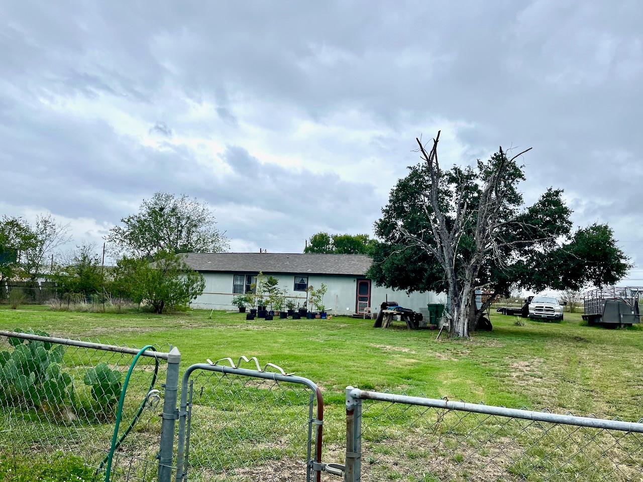 11604 Moore Rd, Austin, TX 78719
