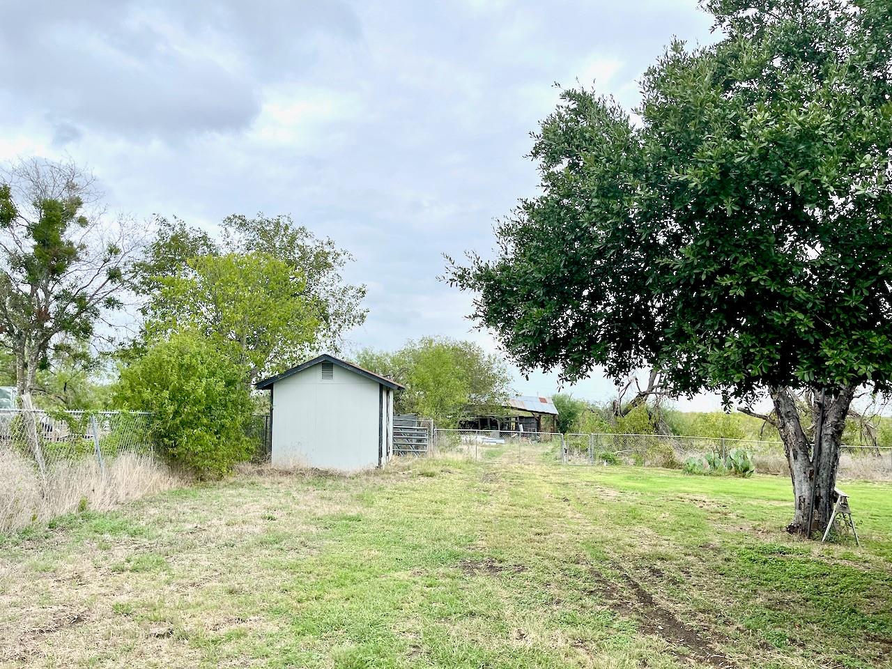 11604 Moore Rd, Austin, TX 78719
