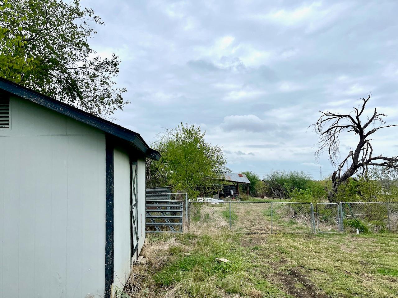 11604 Moore Rd, Austin, TX 78719