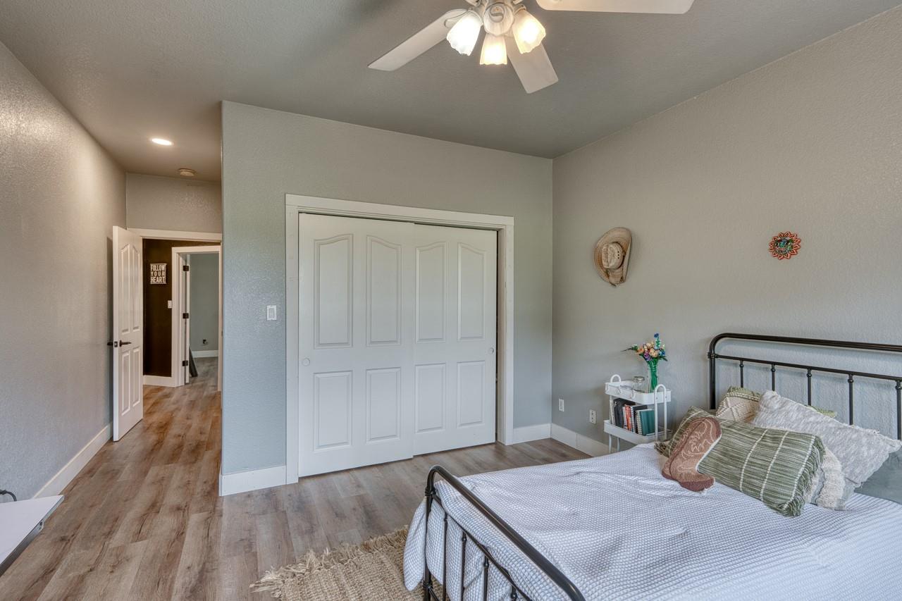 290 Turkey Run, Meadowlakes, TX 78654