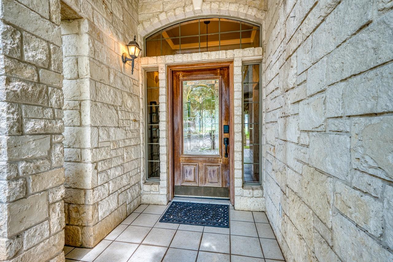 290 Turkey Run, Meadowlakes, TX 78654