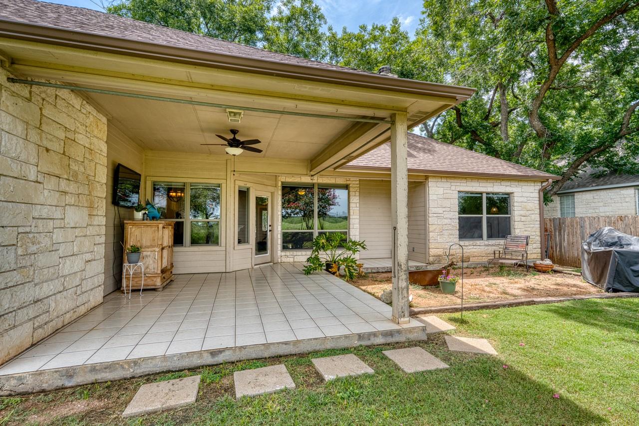 290 Turkey Run, Meadowlakes, TX 78654