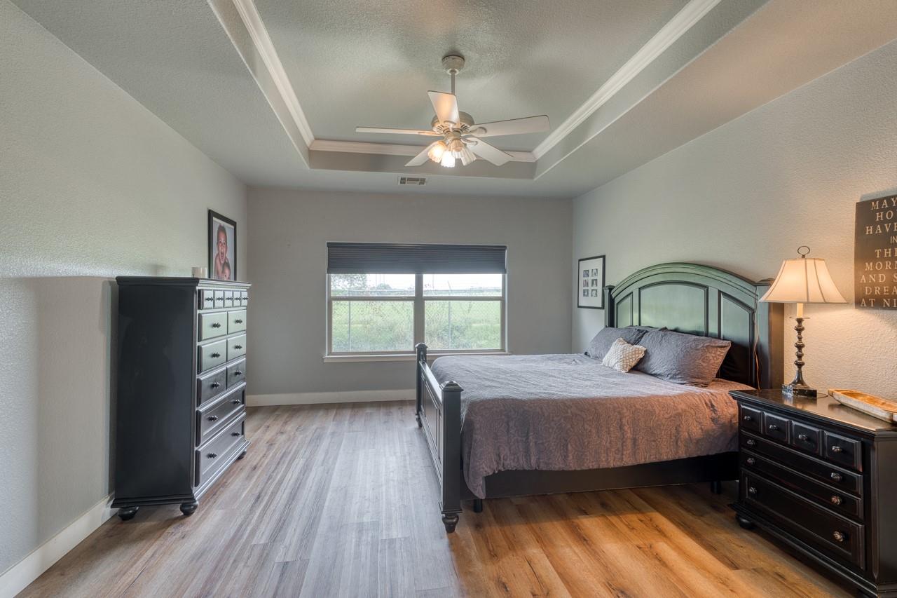 290 Turkey Run, Meadowlakes, TX 78654