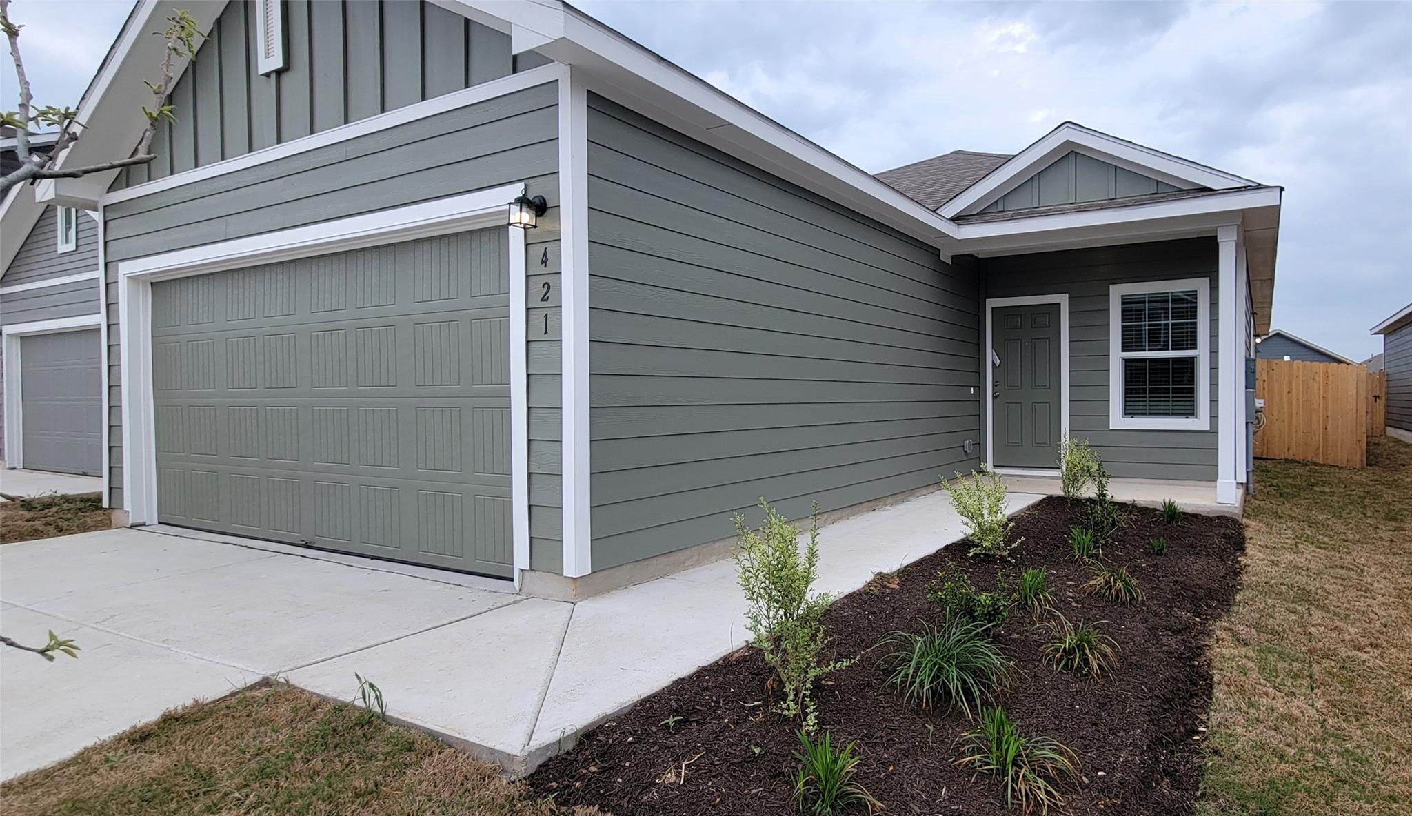 421 Bullhead Rd, Bastrop, TX 78602