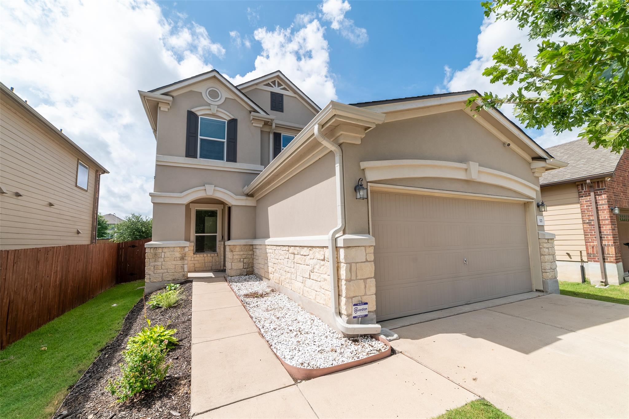 321 Tordesillas Dr, Georgetown, TX 78626