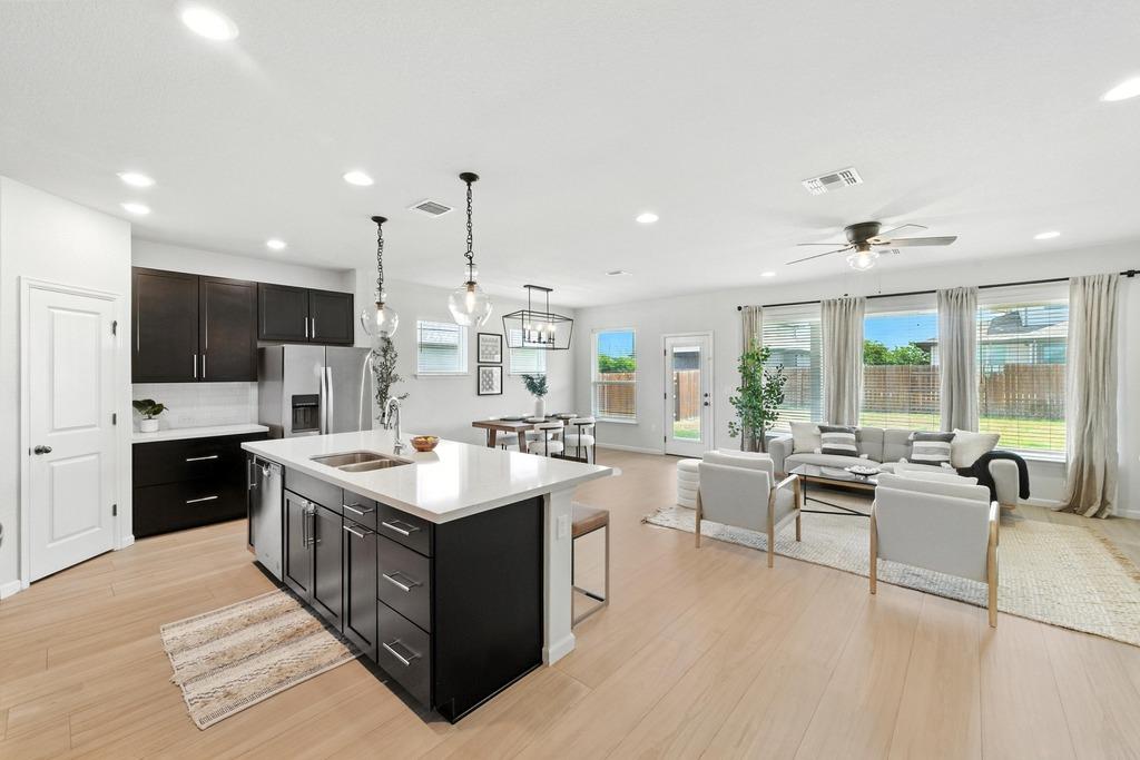 8117 Bestride Bnd, Austin, TX 78744