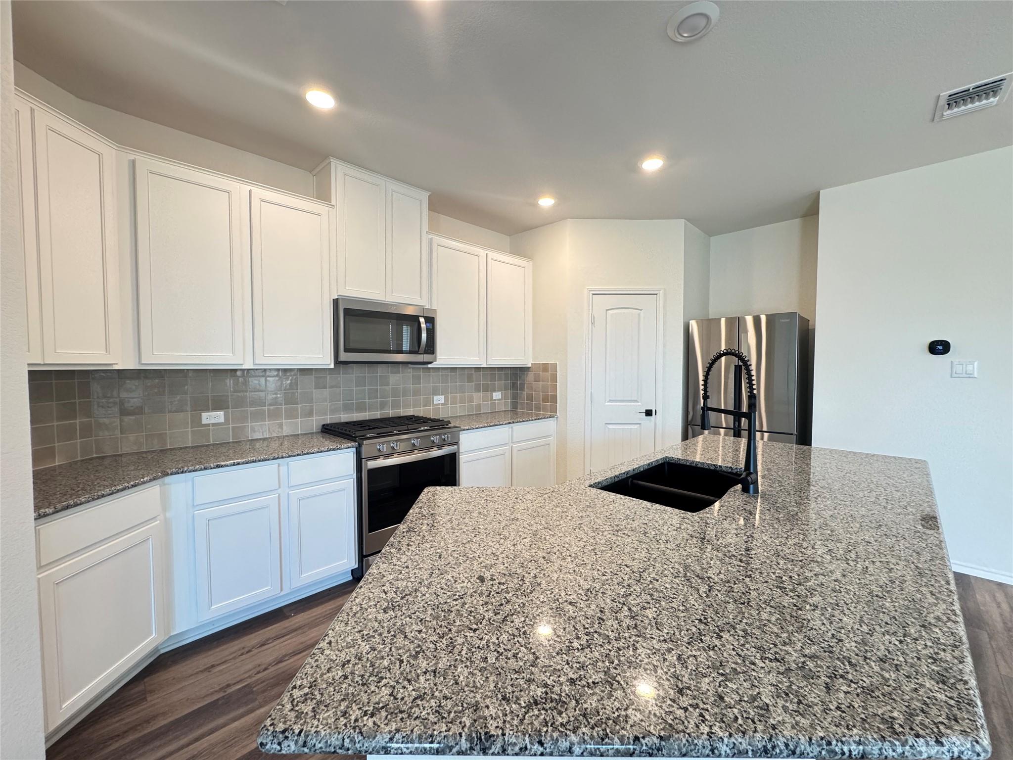 3919 La Contenta Ln, Round Rock, TX 78665