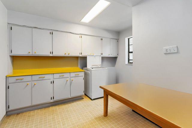 214 Laura Ln, Bastrop, TX 78602