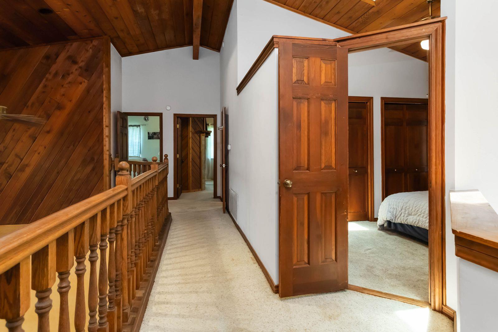 214 Laura Ln, Bastrop, TX 78602