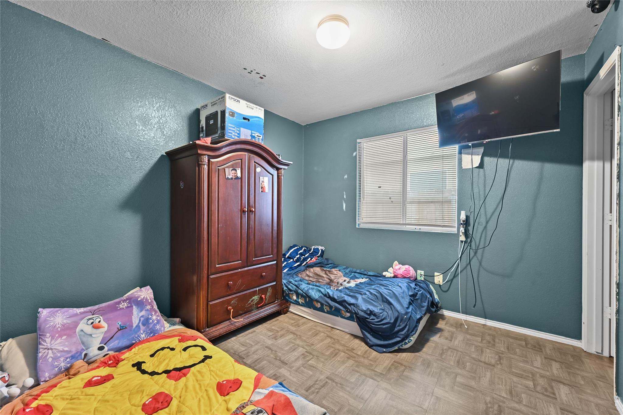 137 Hillhouse Ln, Manchaca, TX 78652