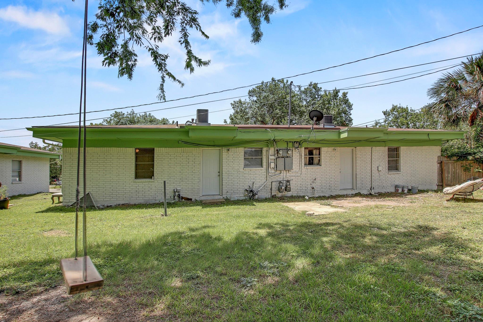 401 Branch St, Taylor, TX 76574
