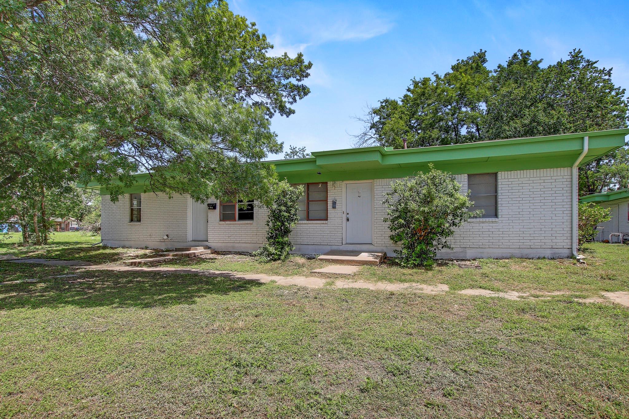 401 Branch St, Taylor, TX 76574