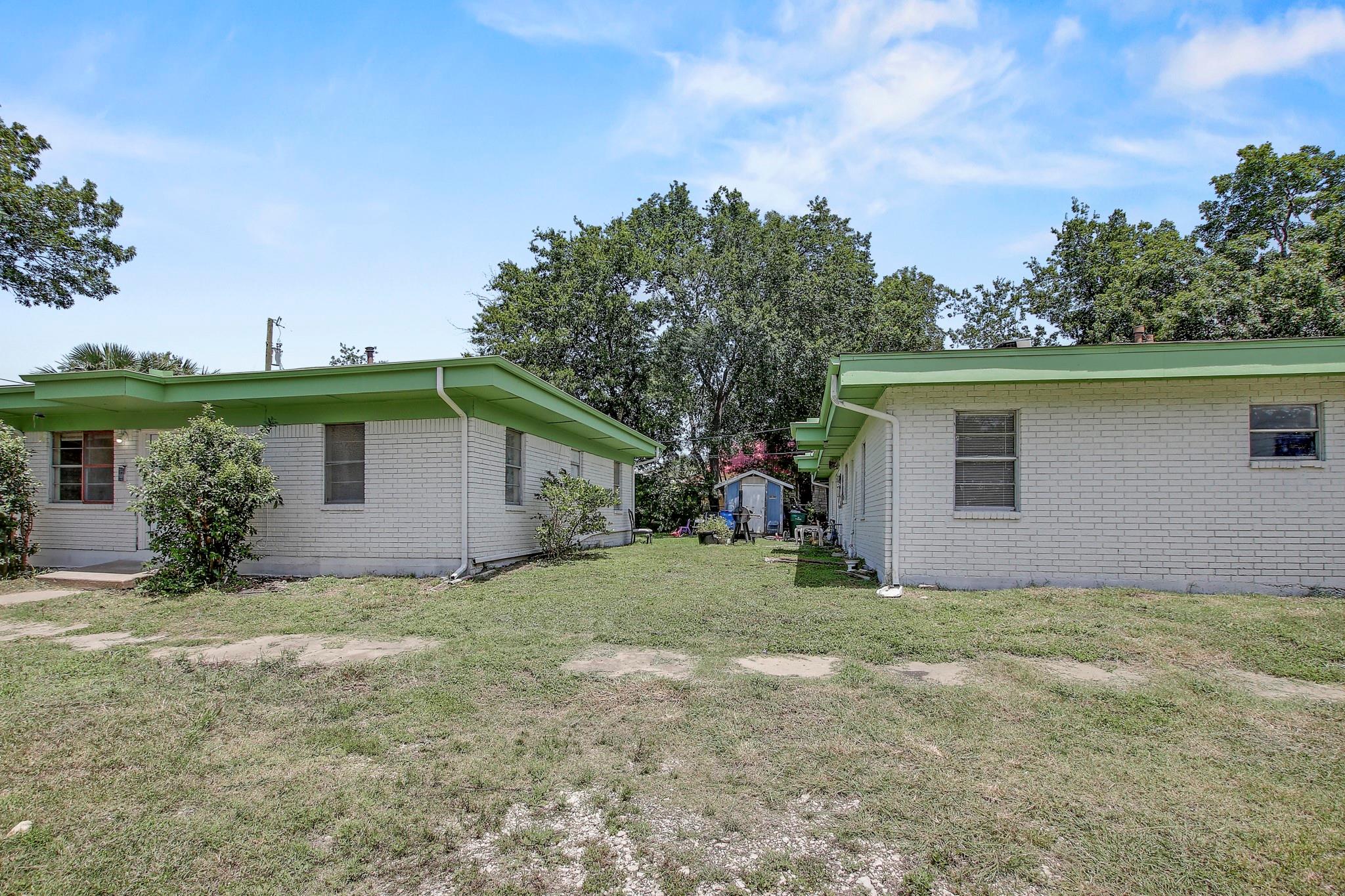 401 Branch St, Taylor, TX 76574