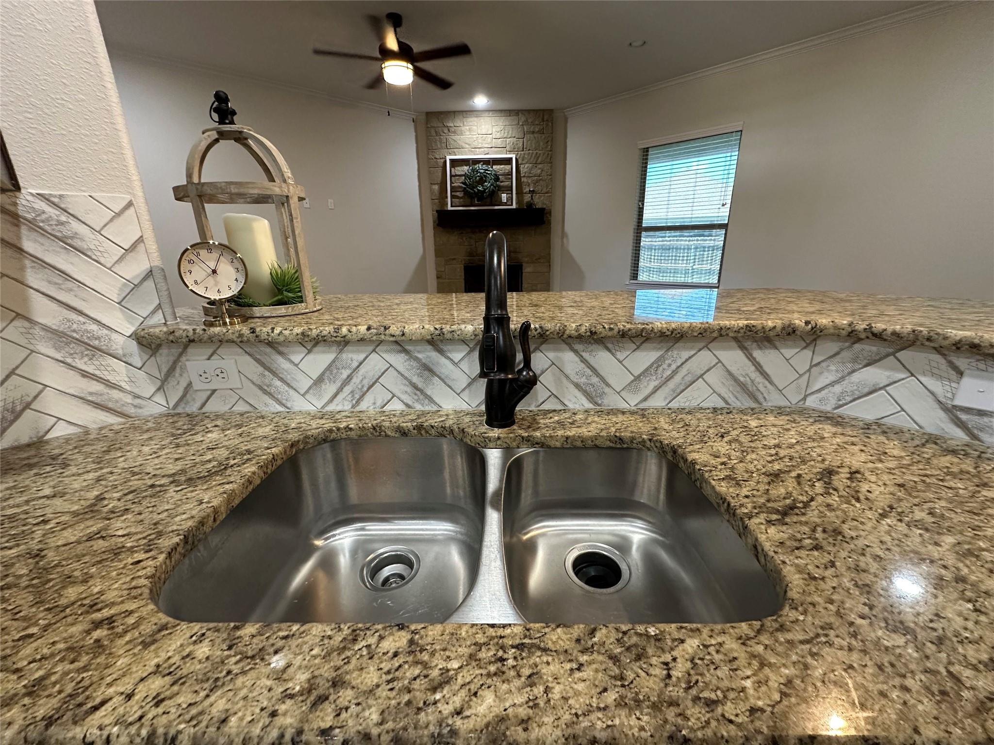 500 Magnolia Dr, Troy, TX 76579