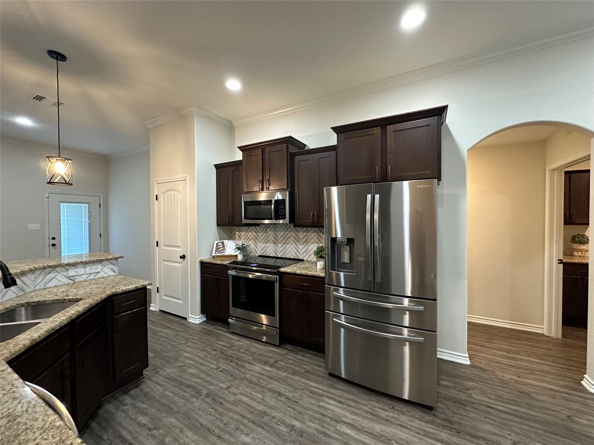 500 Magnolia Dr, Troy, TX 76579