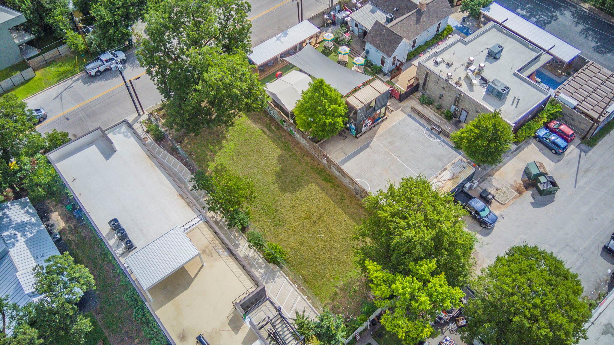 2905 E 2nd St, Austin, TX 78702