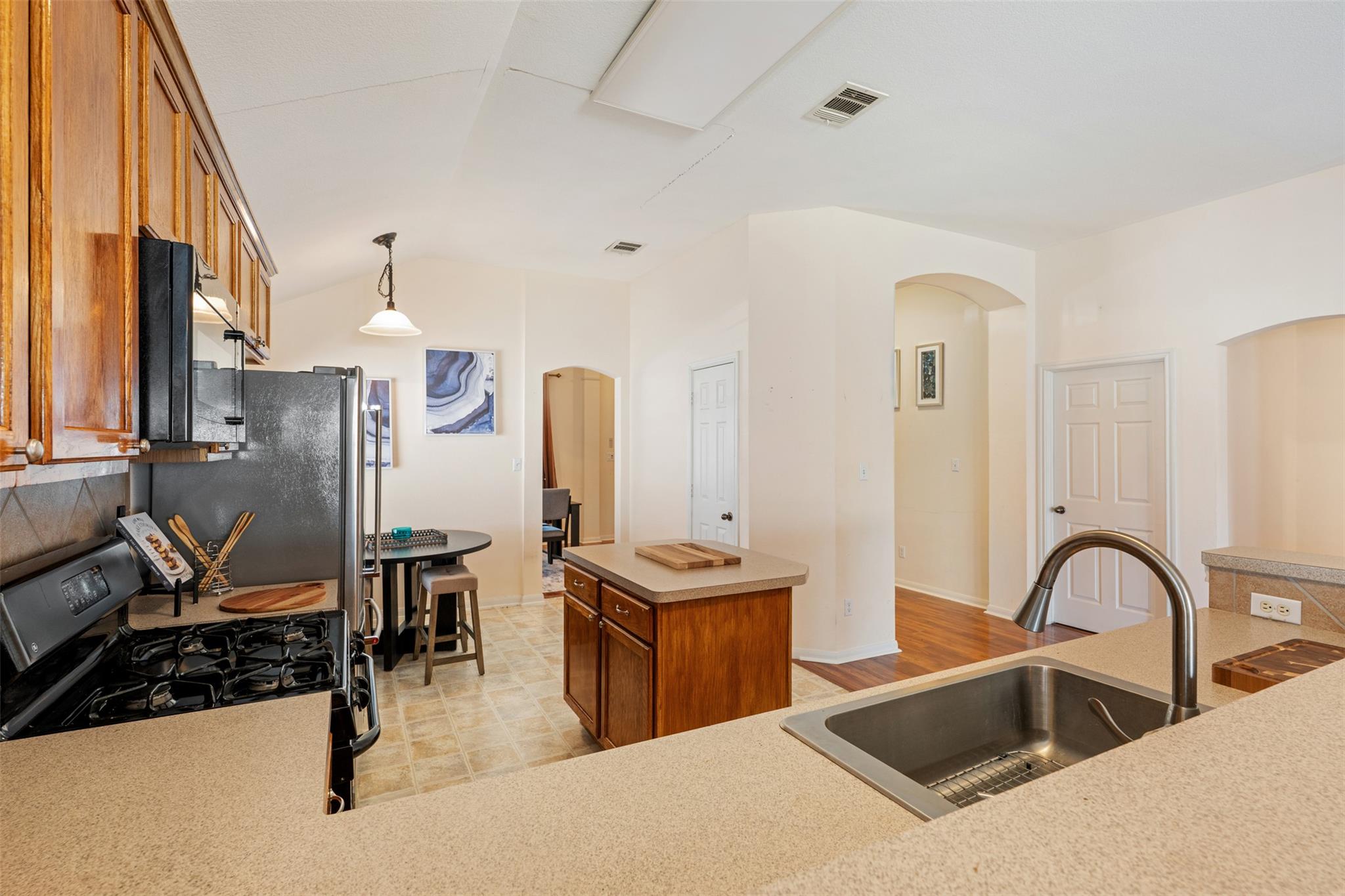 221 Stone Crest Blvd, Buda, TX 78610