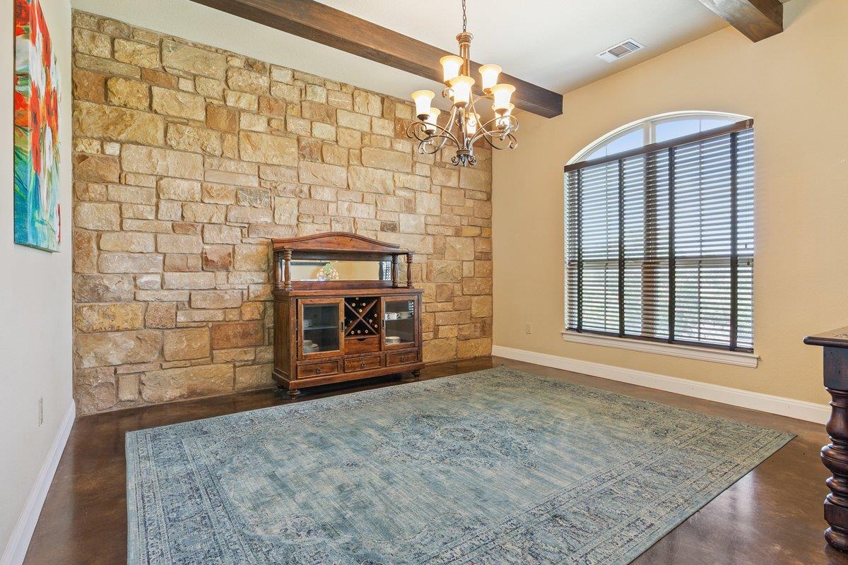 320 Ridge View Dr, Georgetown, TX 78628