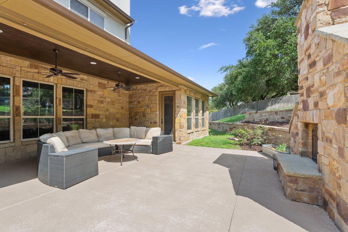 320 Ridge View Dr, Georgetown, TX 78628