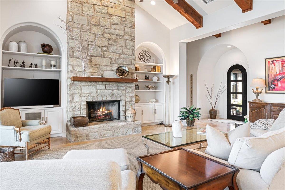 1116 Watercliffe Dr, Lago Vista, TX 78645